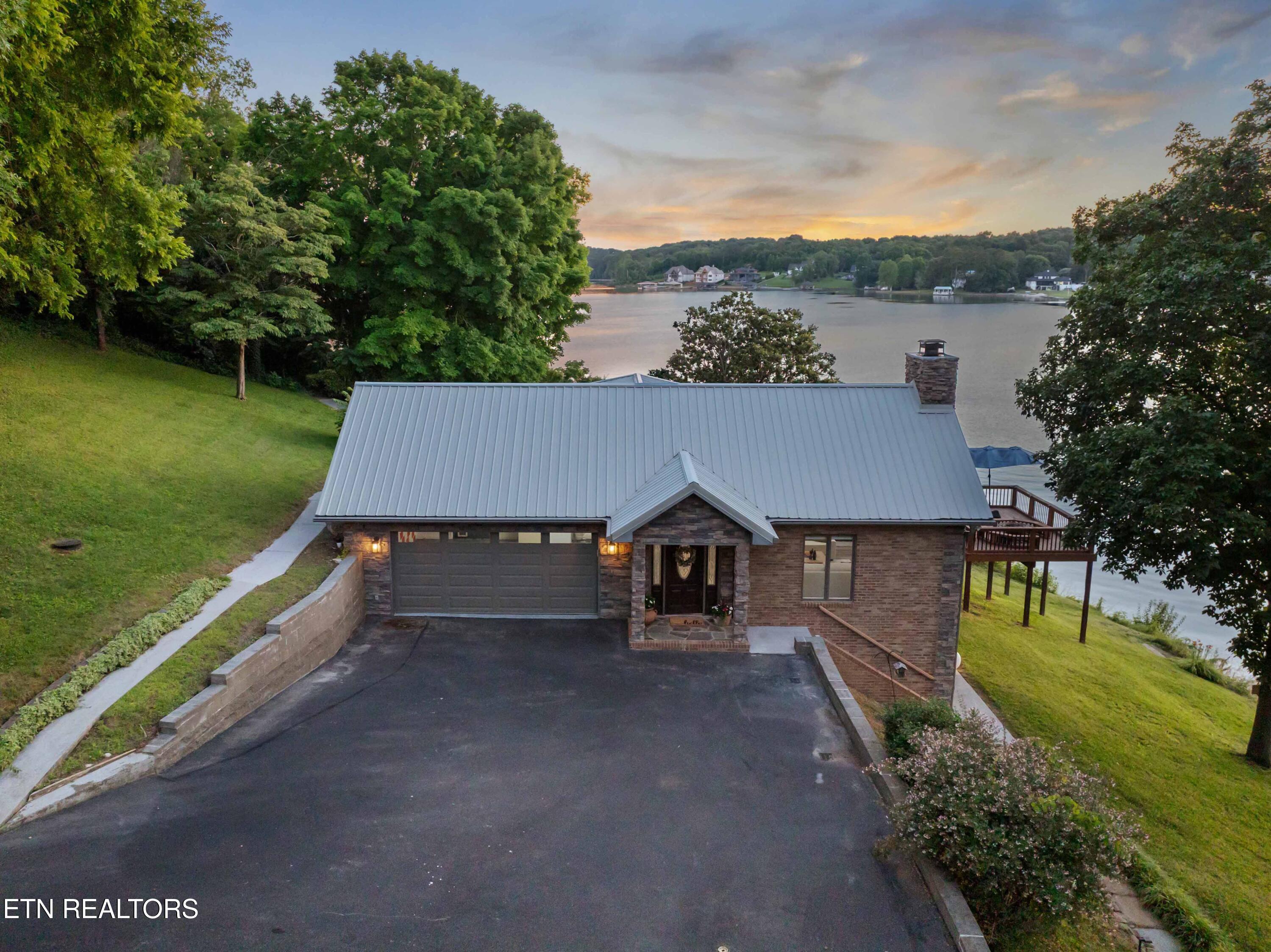 1179 Endsley Lane Friendsville TN 37737