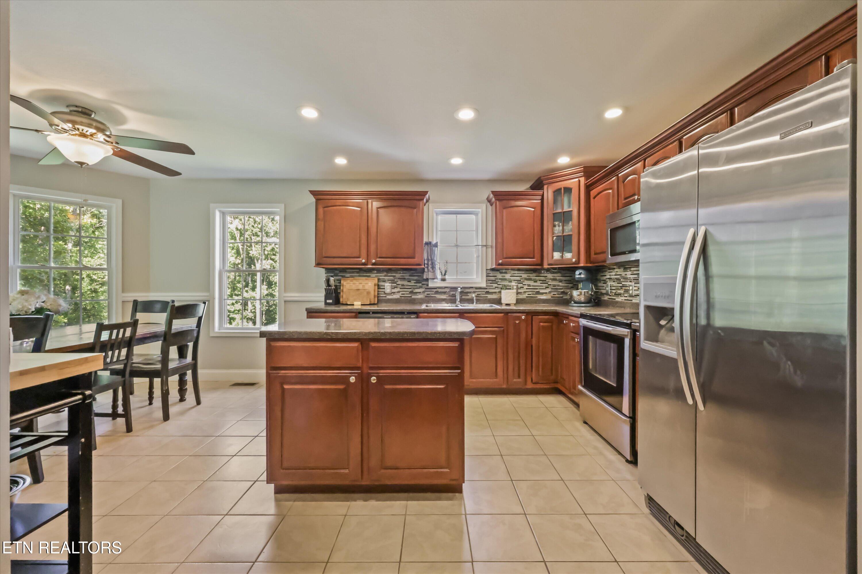 314 Homestead Court Kingston TN 37763