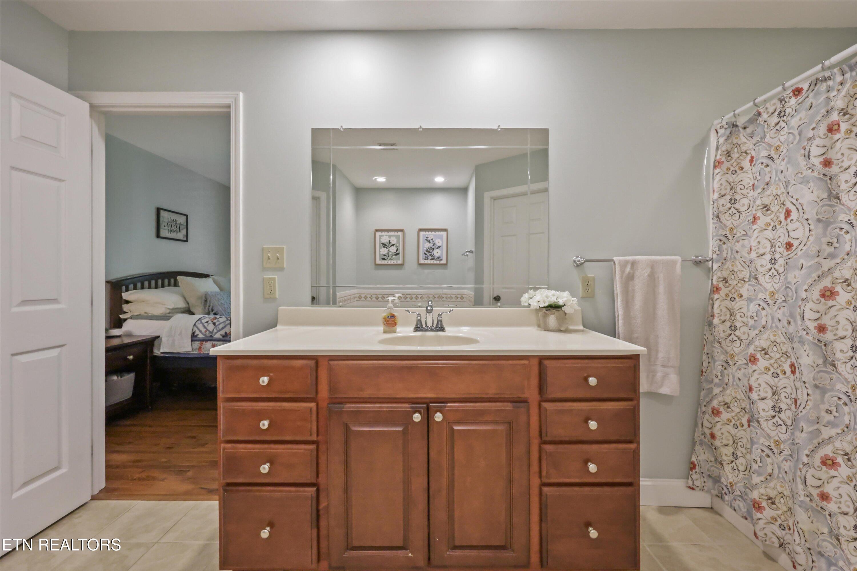 314 Homestead Court Kingston TN 37763