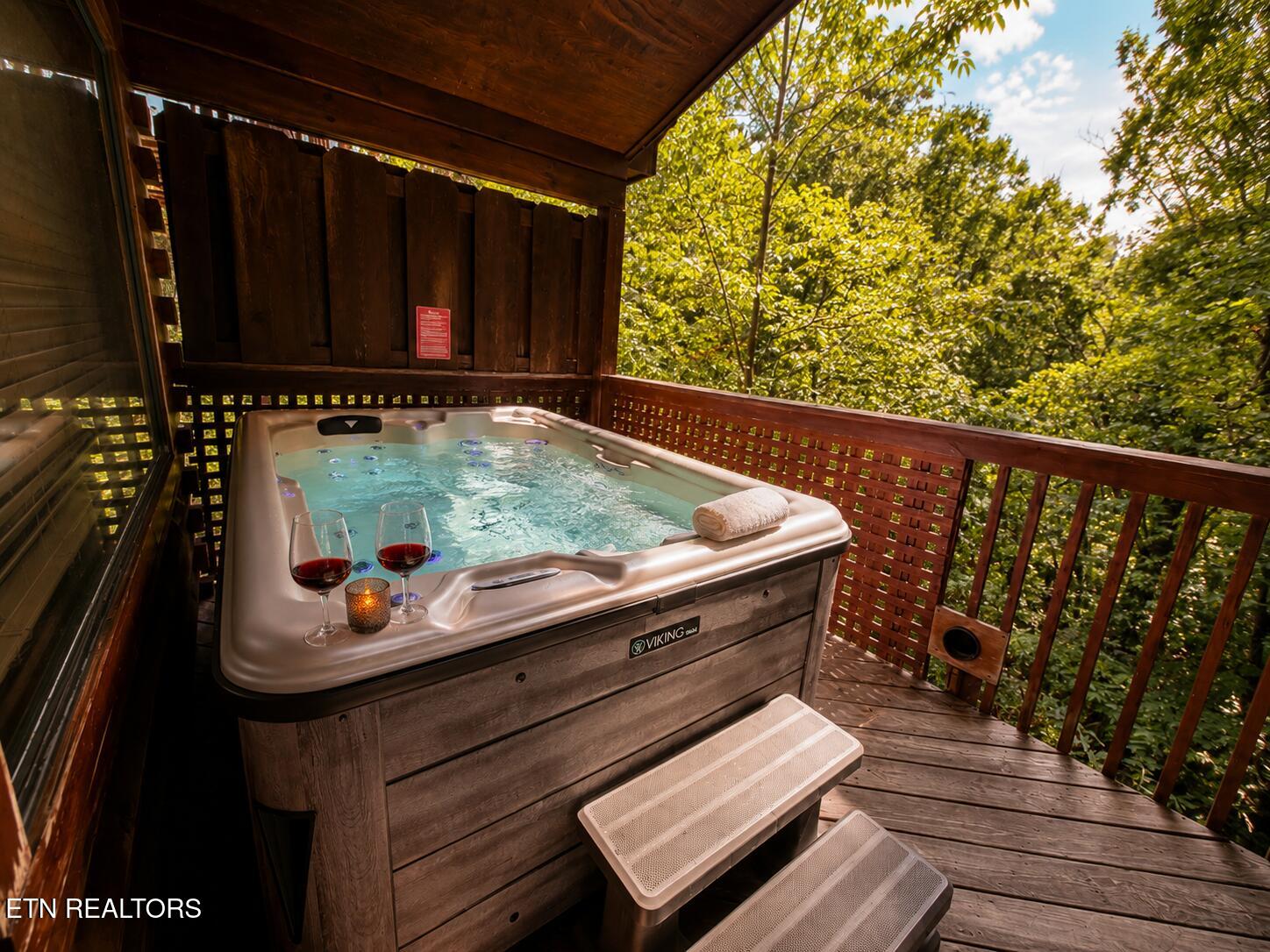 1540 Bears Den Way Sevierville TN 37862