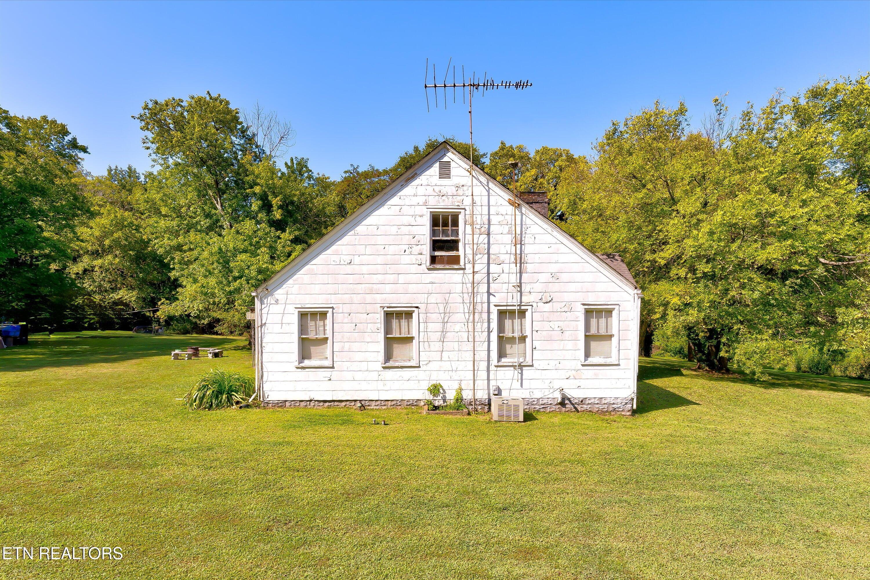 926 Sauls Road Seymour TN 37865