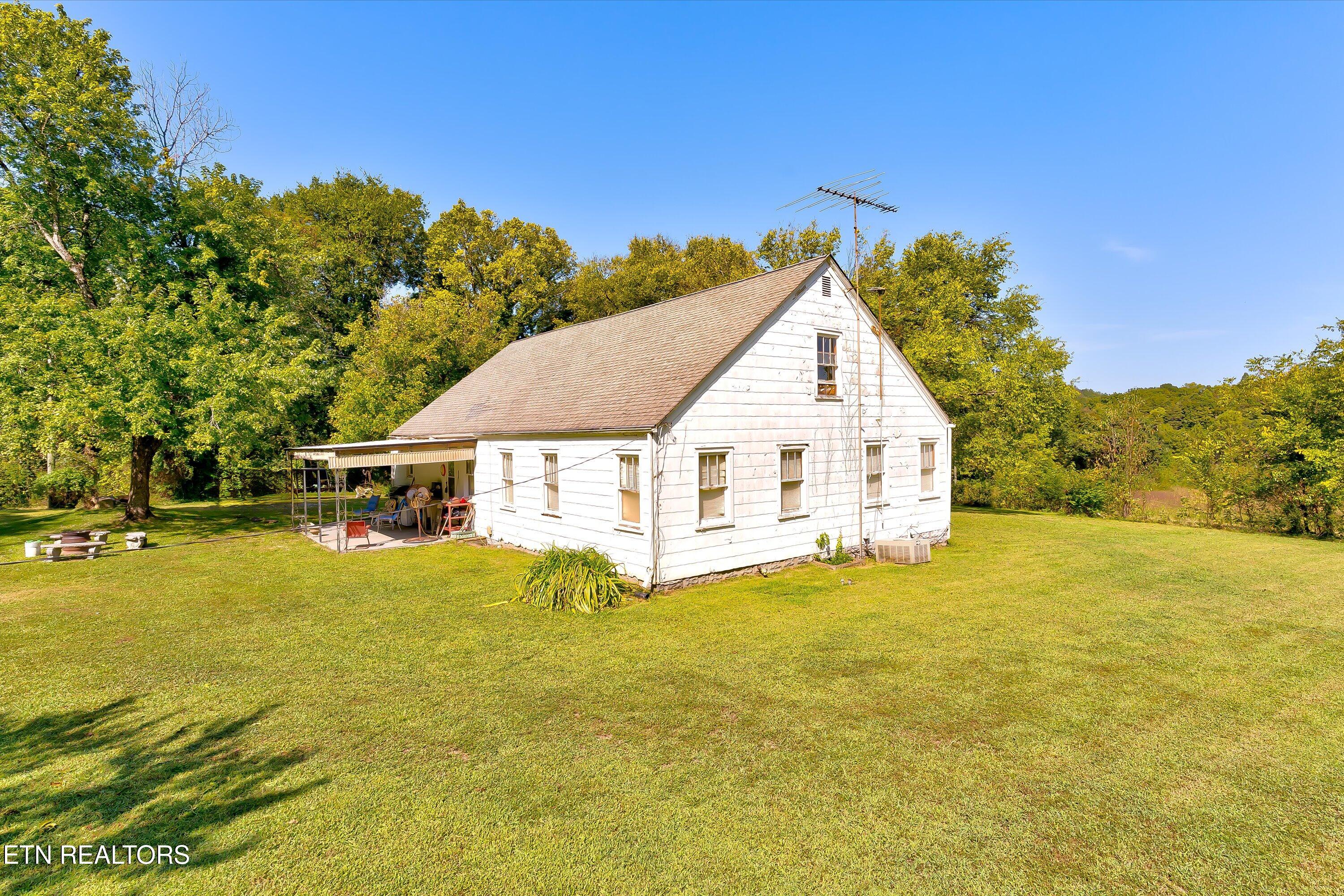 926 Sauls Road Seymour TN 37865
