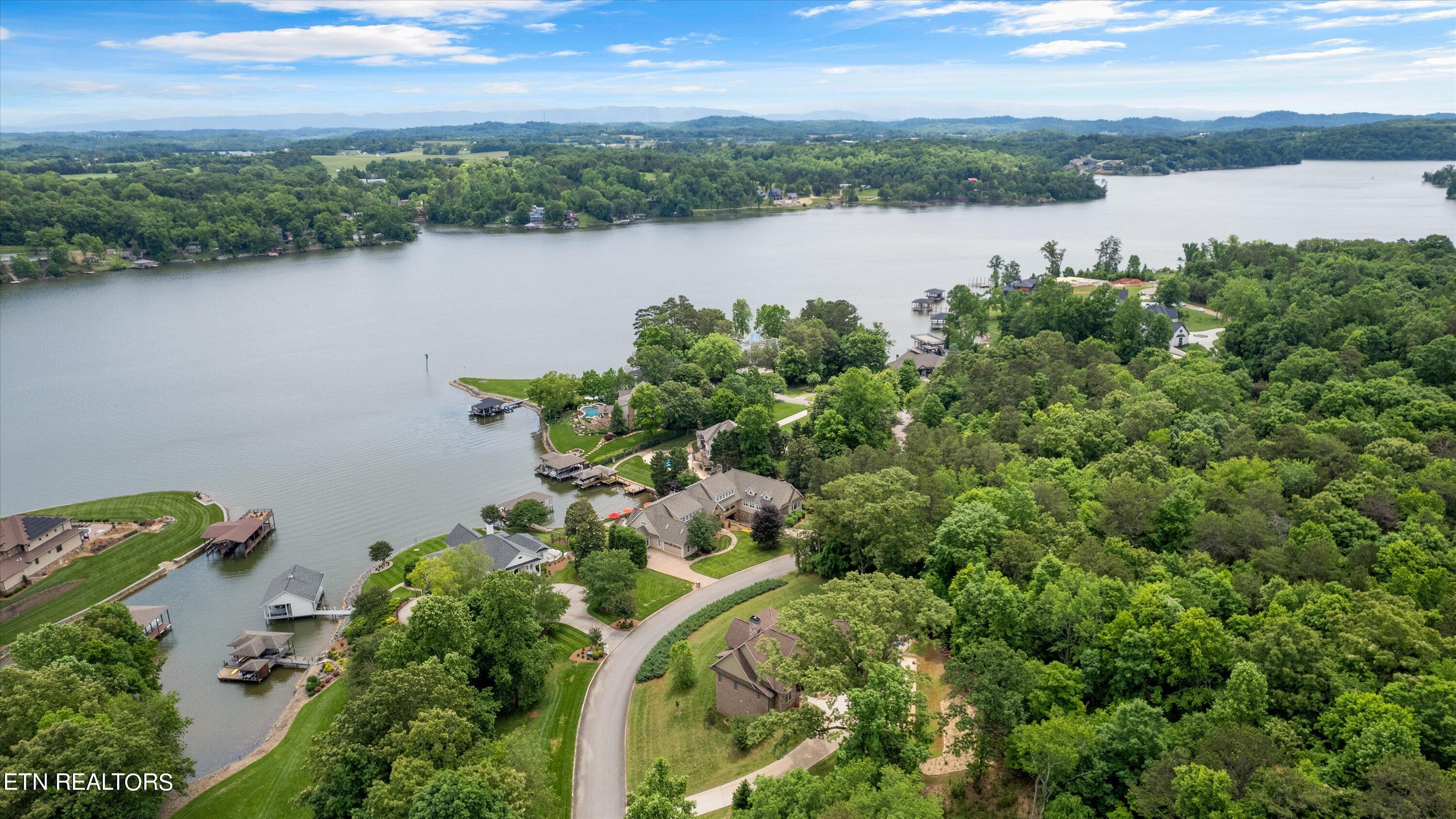 119 Blue Herron Drive Lenoir City TN 37772
