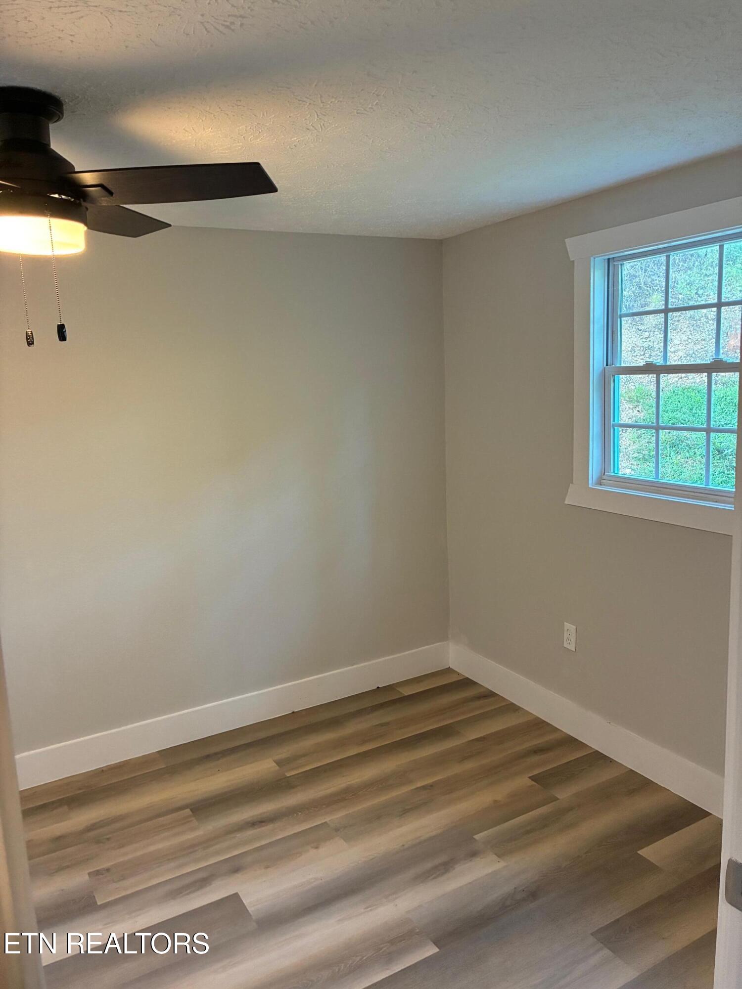 519 Whitman Hollow Road Lafollette TN 37766