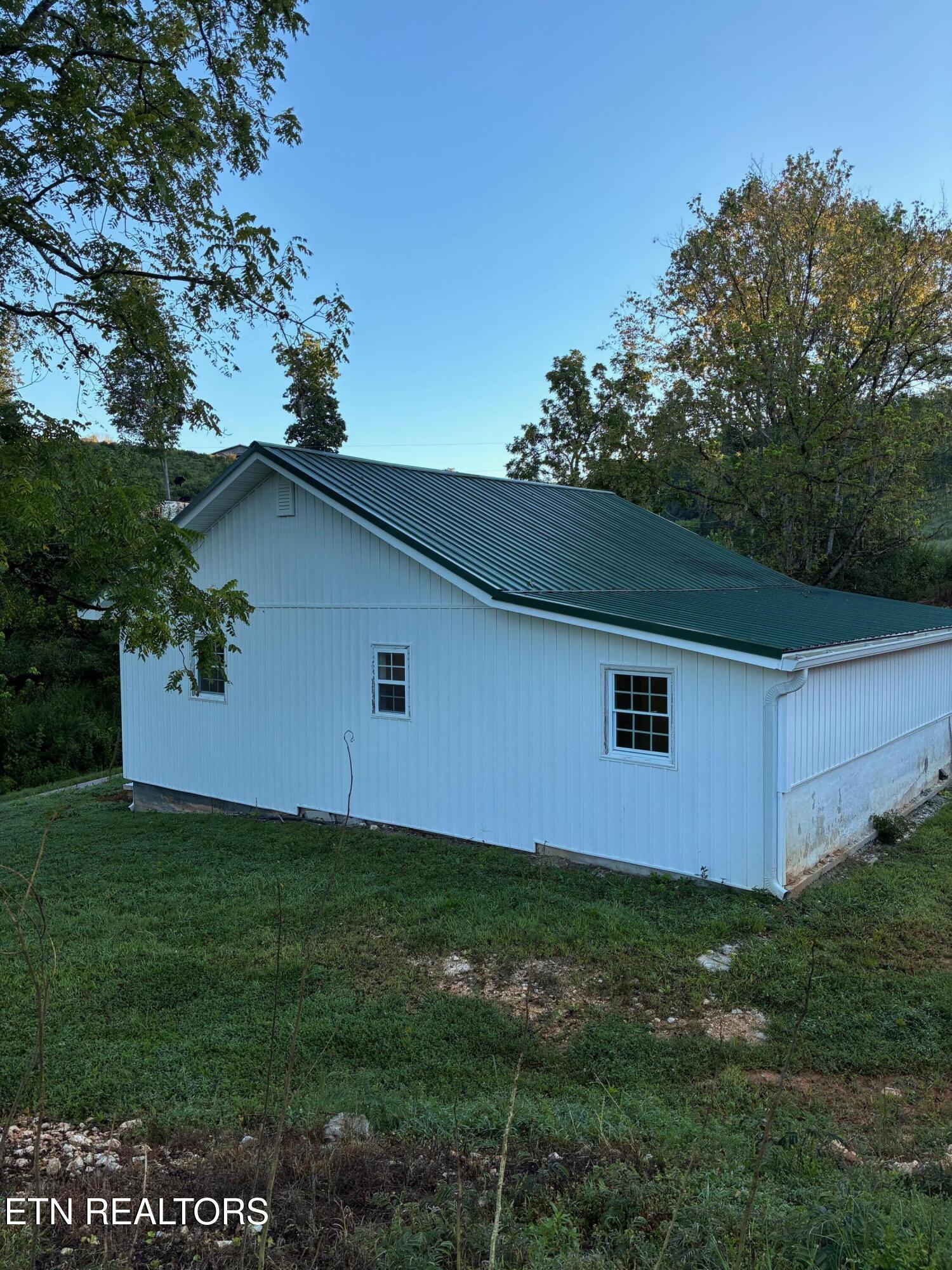 519 Whitman Hollow Road Lafollette TN 37766