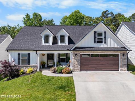 2513 Eppie Cove Lane Knoxville TN 37931