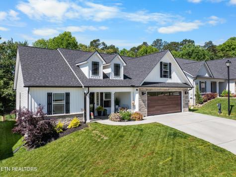 2513 Eppie Cove Lane Knoxville TN 37931