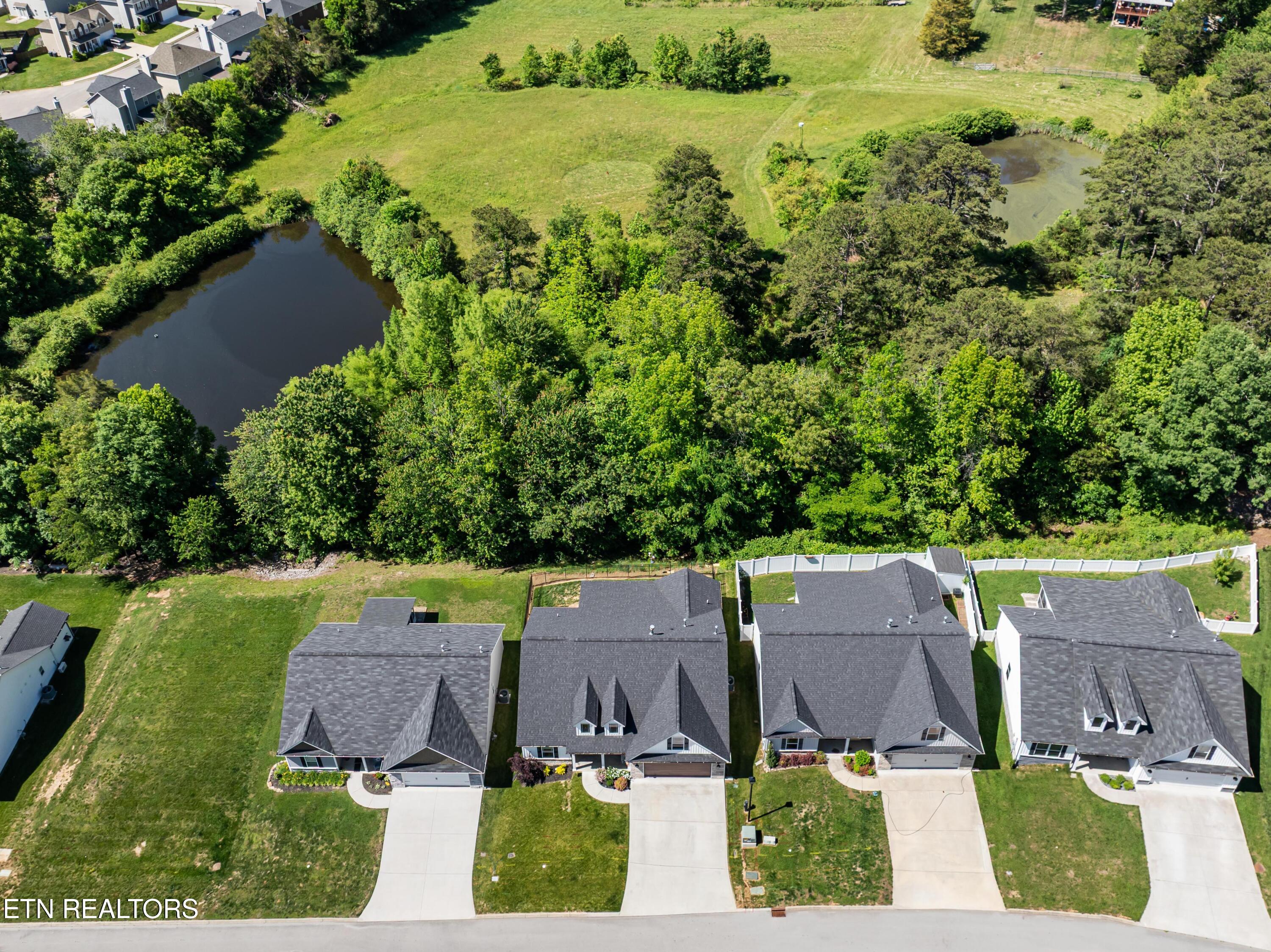 2513 Eppie Cove Lane Knoxville TN 37931