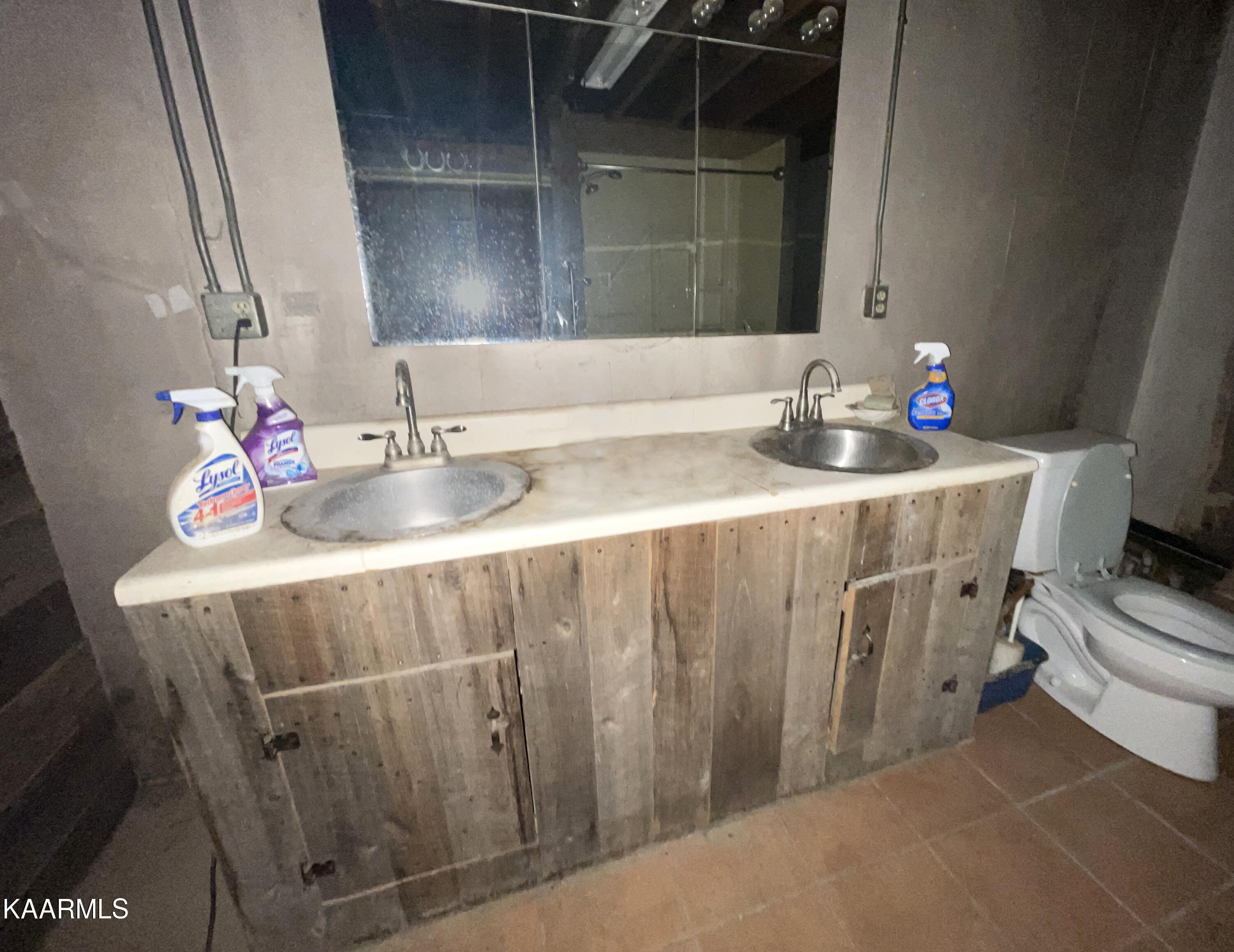 363 Granite Road Clinton TN 37716