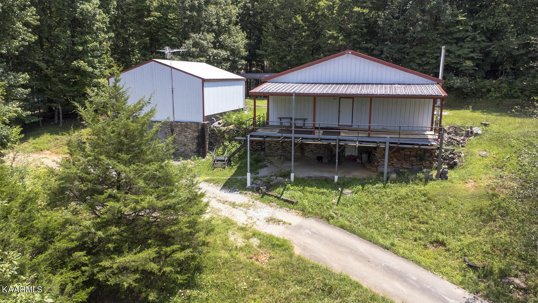 363 Granite Road Clinton TN 37716