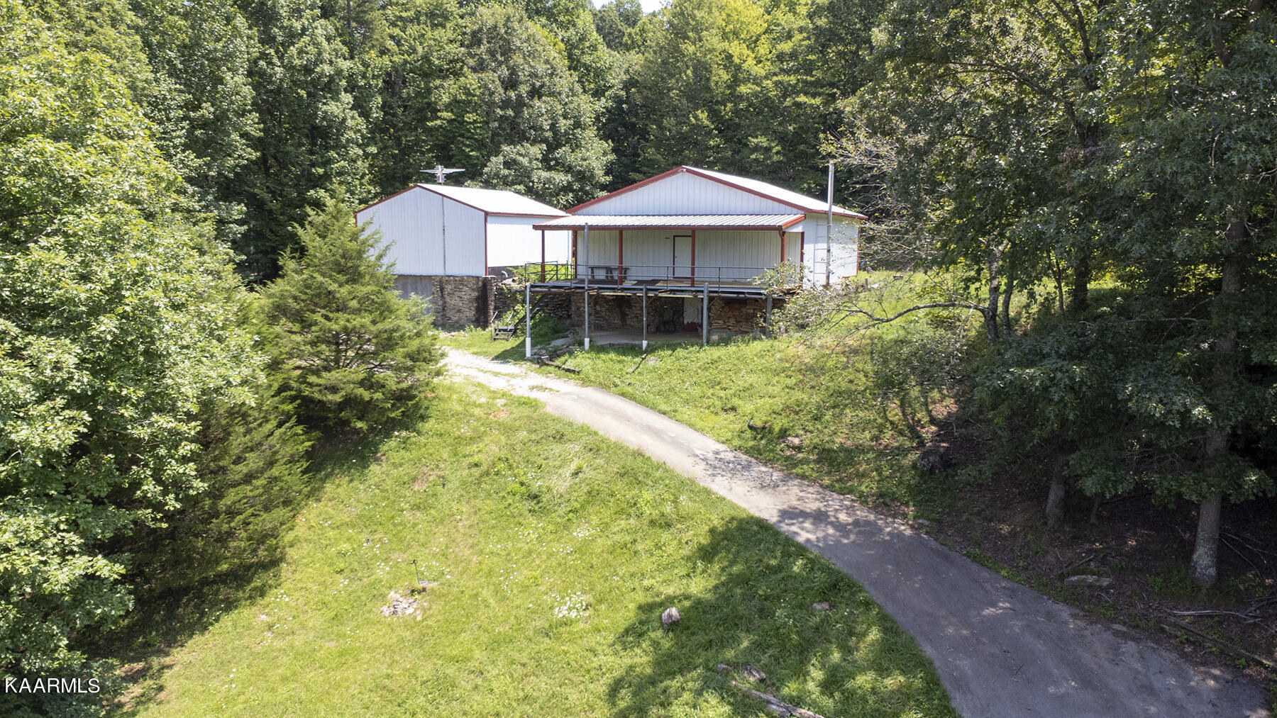 363 Granite Road Clinton TN 37716
