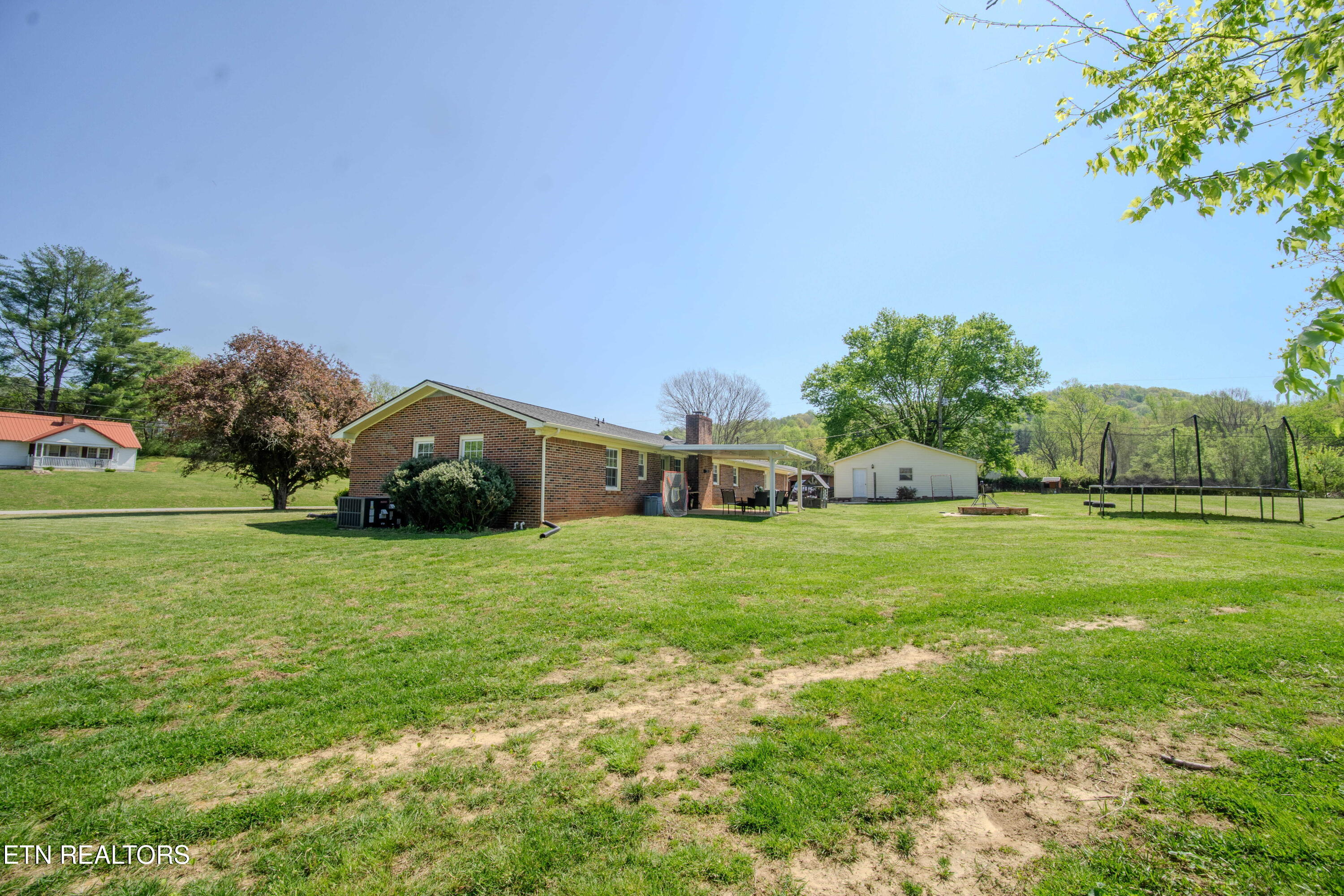 5027 Rocky Point Road Cookeville TN 38506