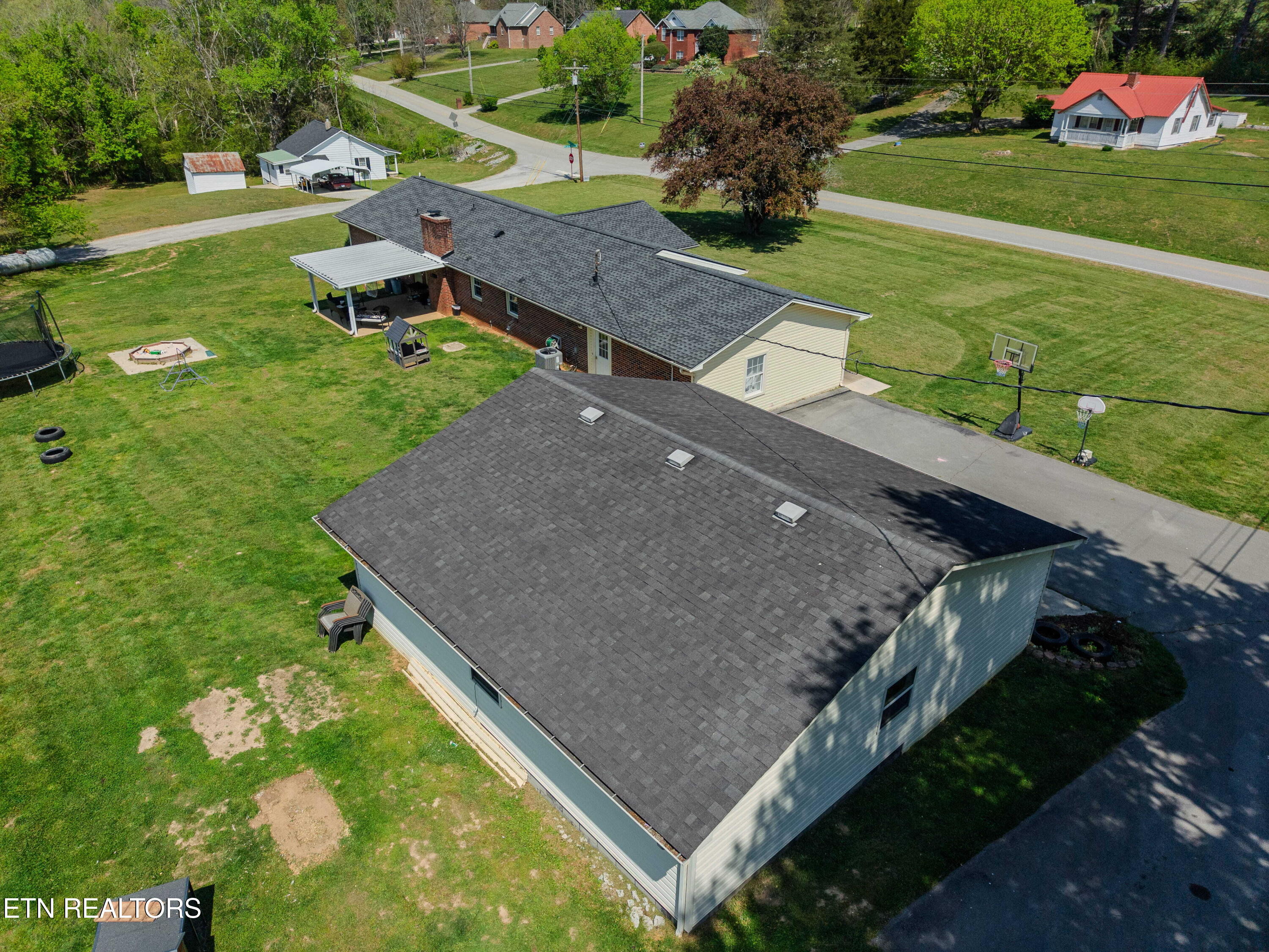 5027 Rocky Point Road Cookeville TN 38506