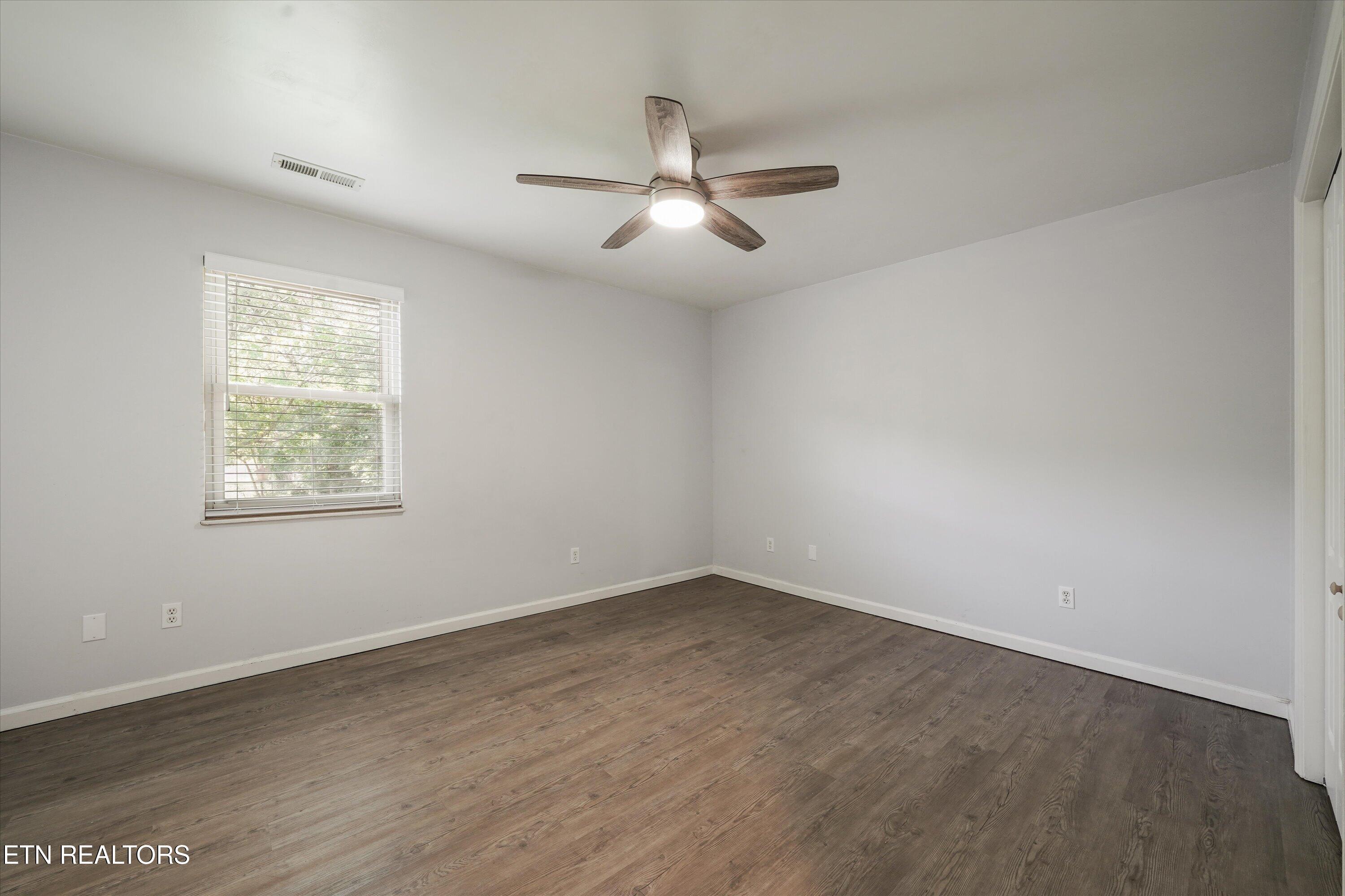 7213 Ashford Glen Drive Knoxville TN 37918