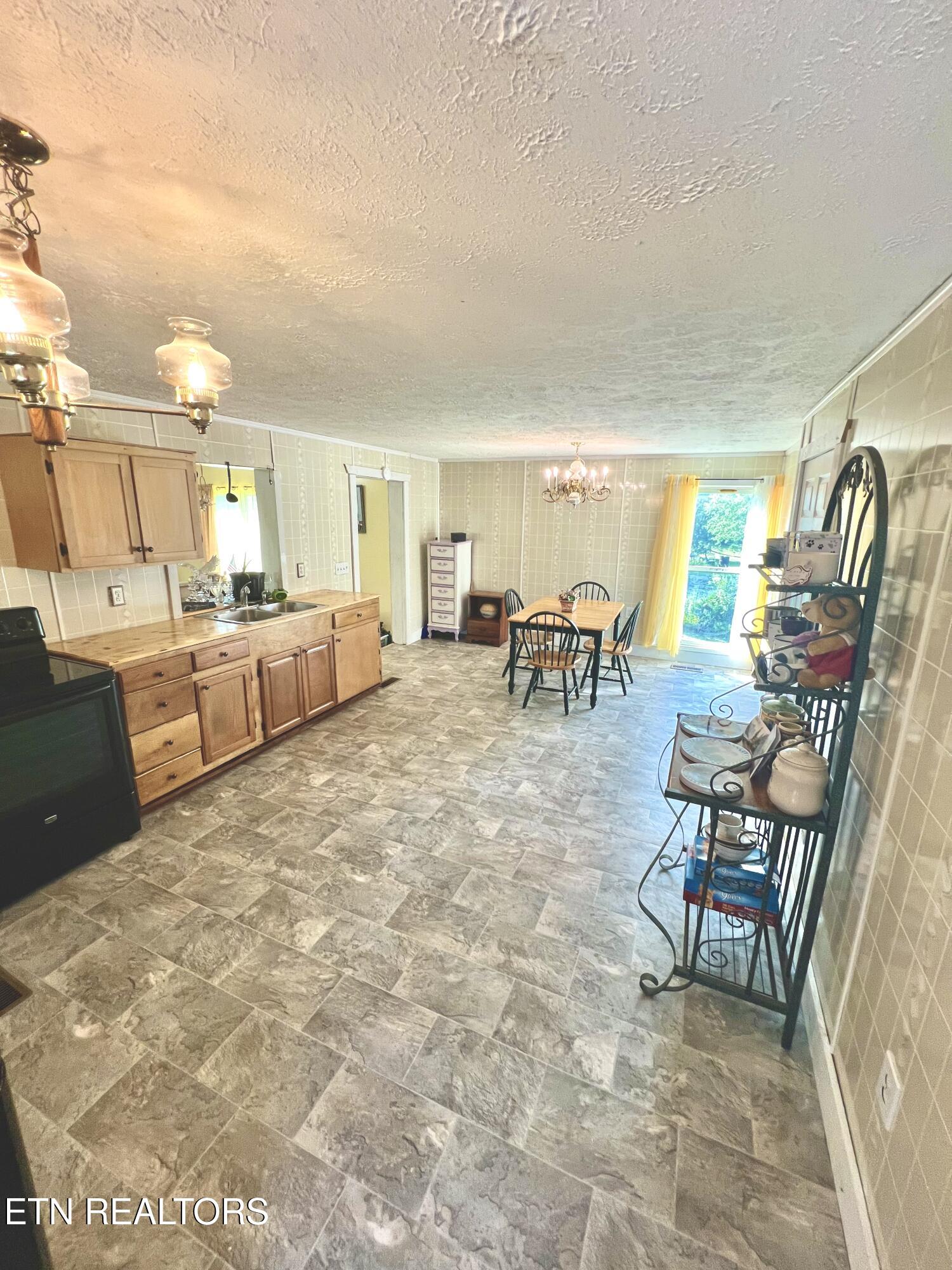 10016 Asheville Highway Greeneville TN 37743