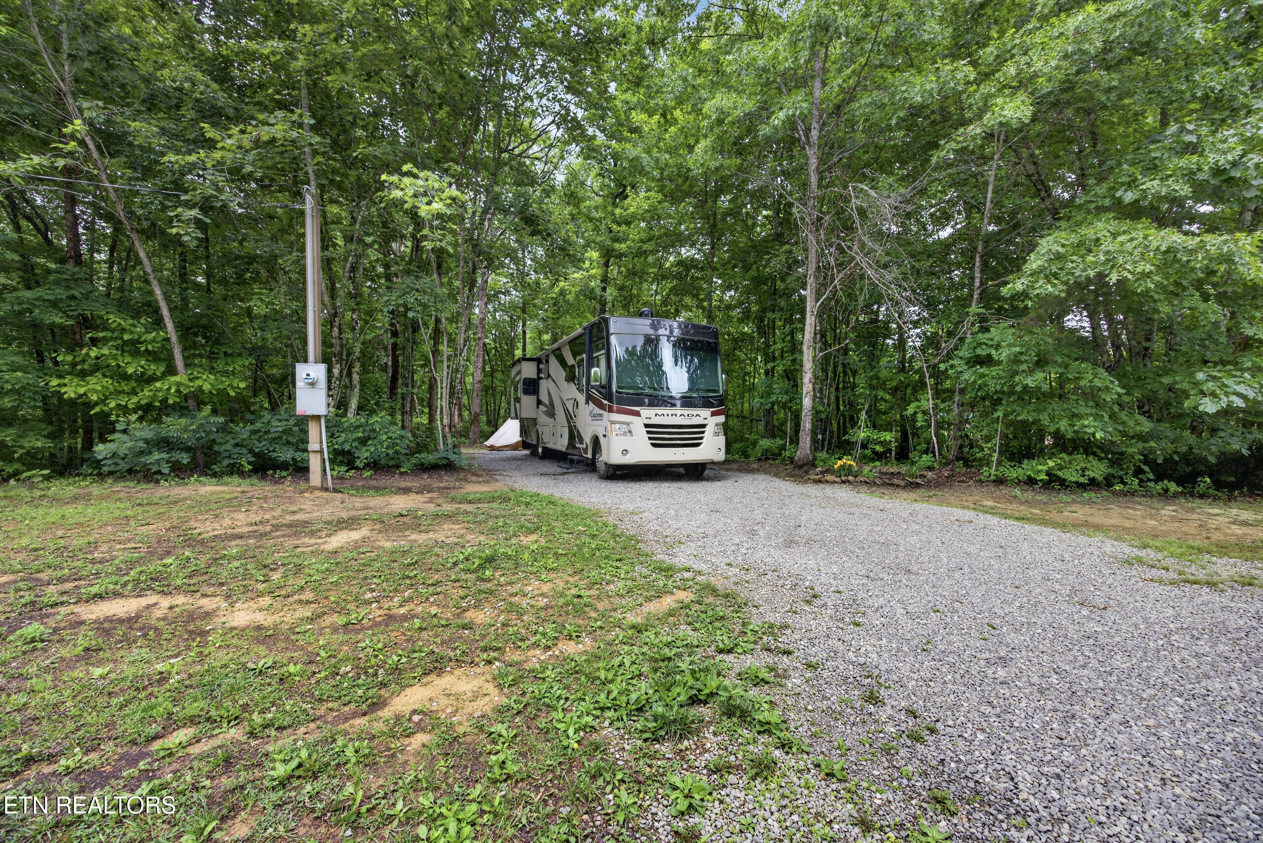 55214 Maynard Ridge Crawford TN 38554