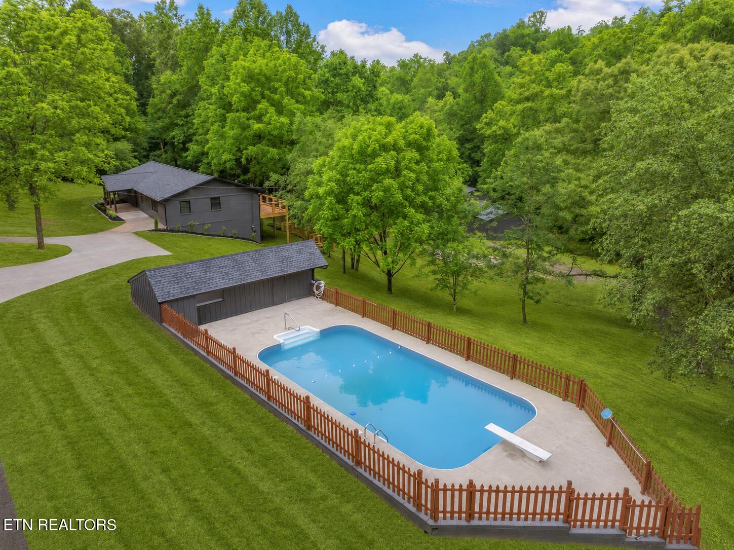 826 Long Mill Road Athens TN 37303