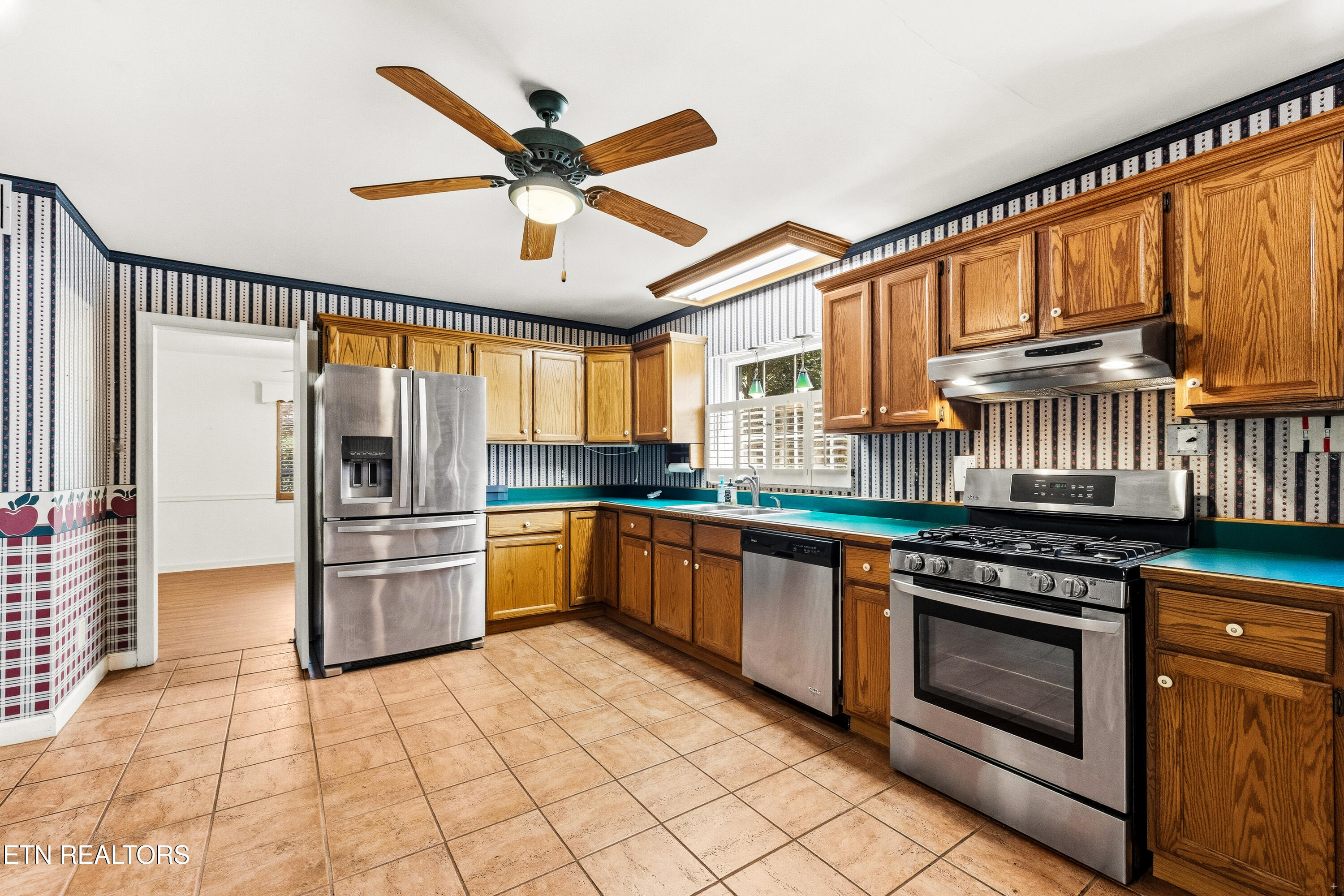 2008 Cedar Lane Knoxville TN 37918