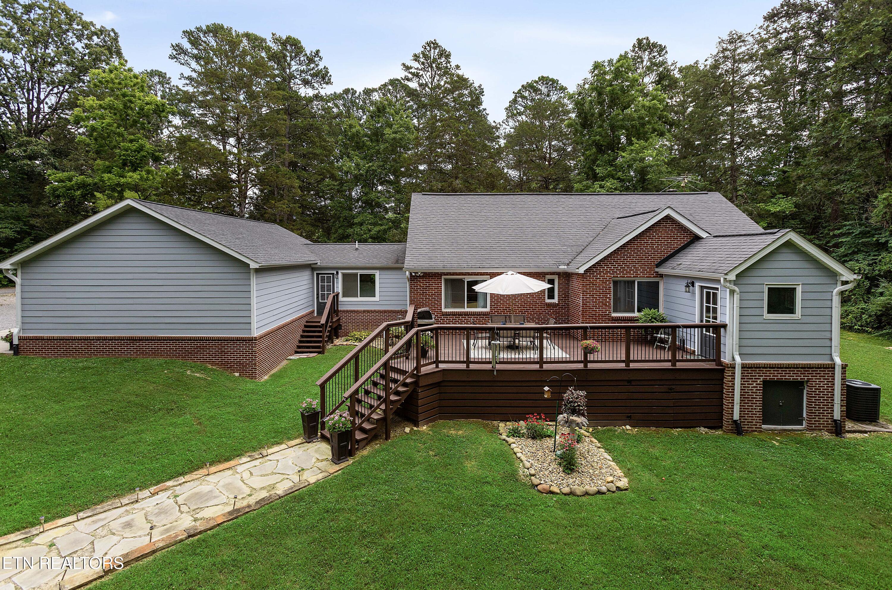 8405 Washington Pike Corryton TN 37721