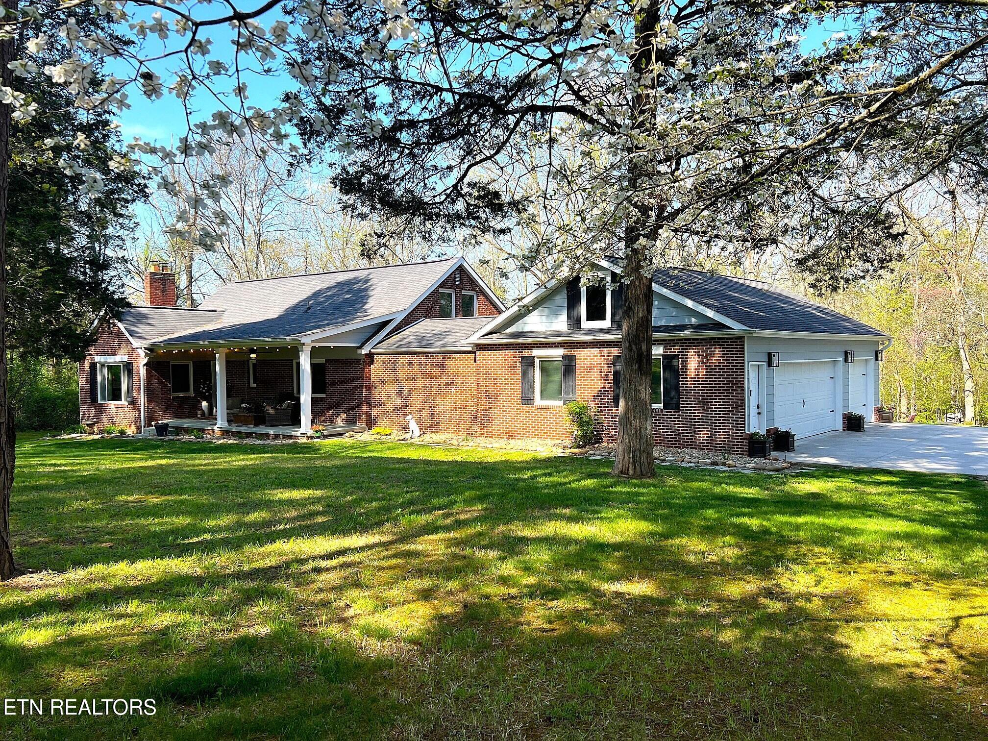 8405 Washington Pike Corryton TN 37721