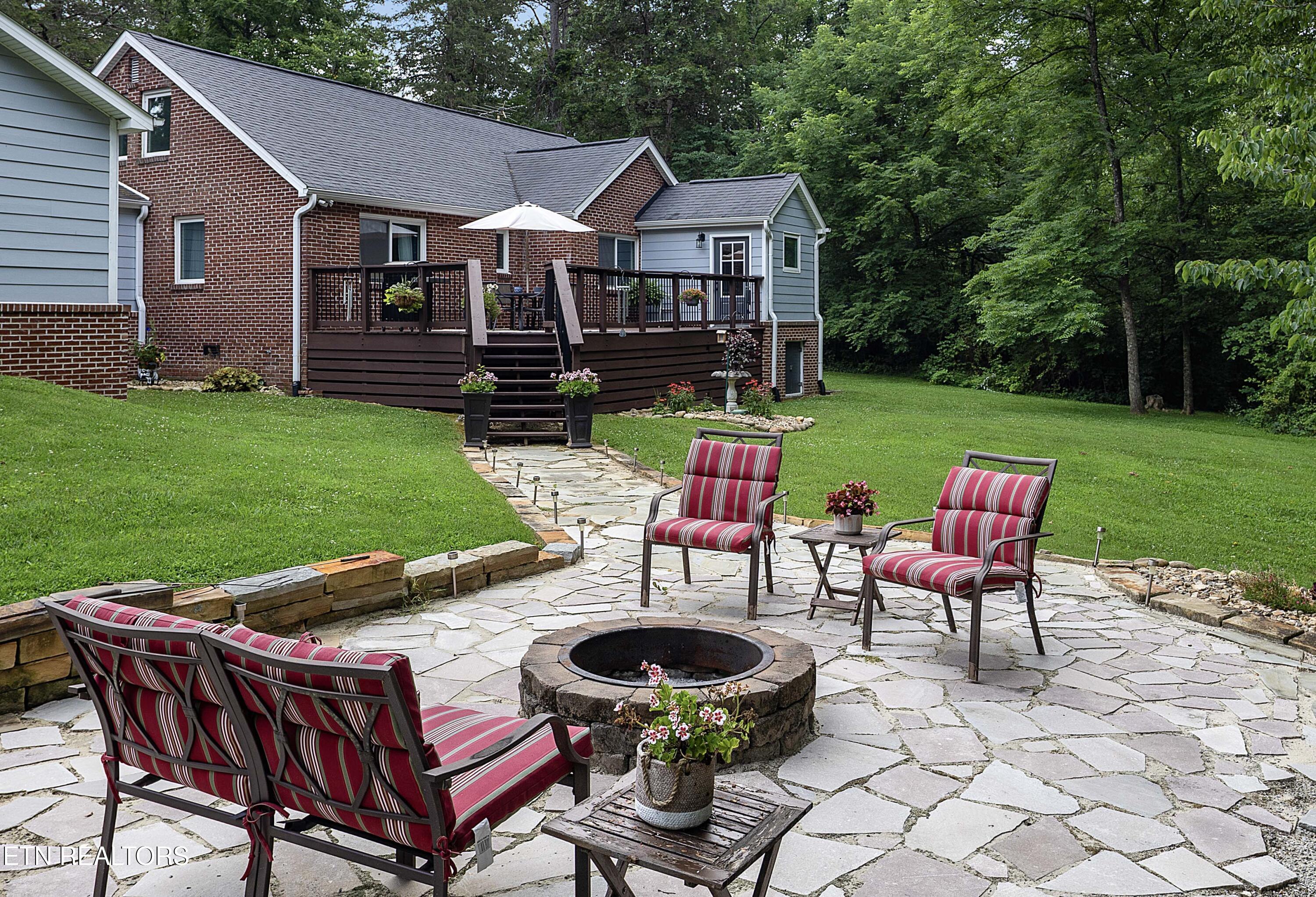 8405 Washington Pike Corryton TN 37721