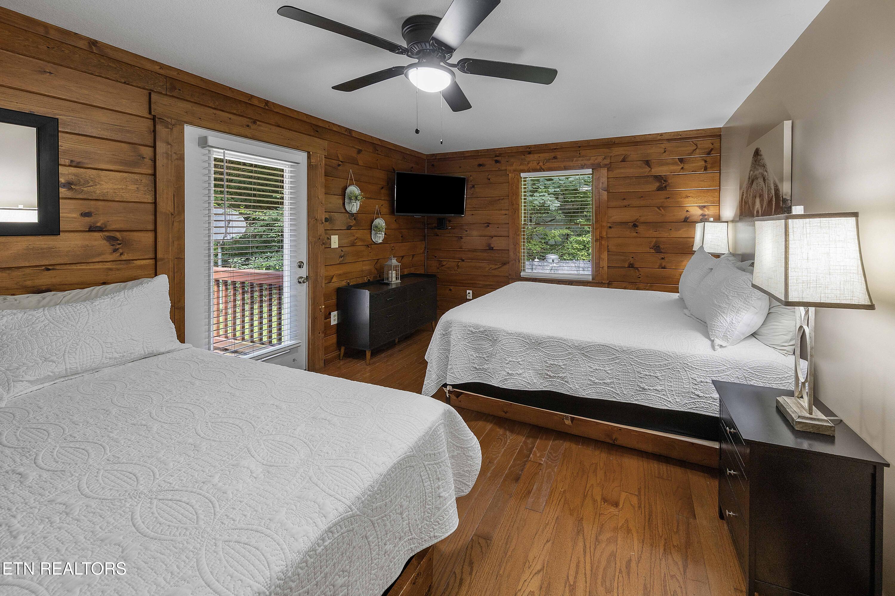 1150 Ogle Hills Road Gatlinburg TN 37738