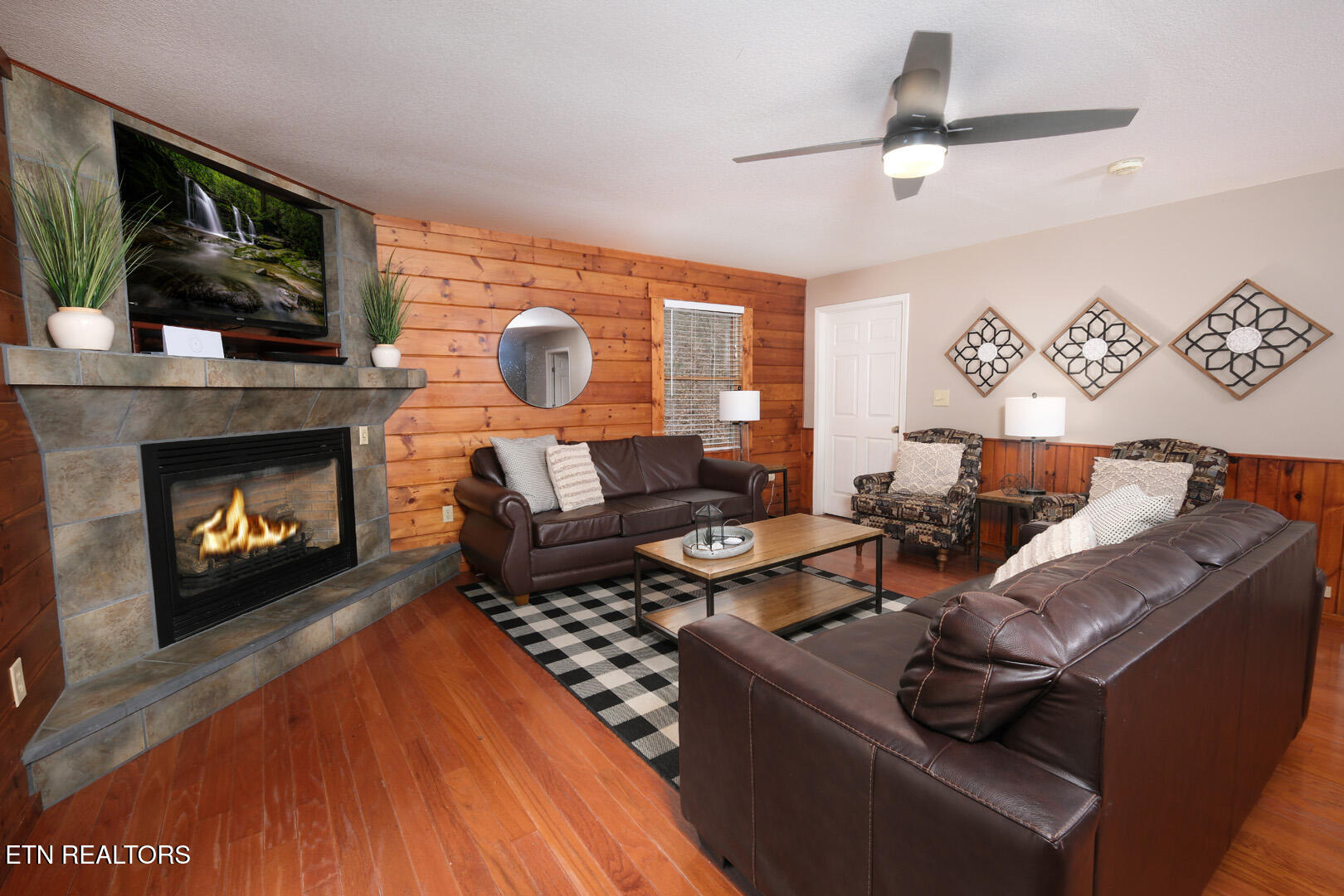 1150 Ogle Hills Road Gatlinburg TN 37738