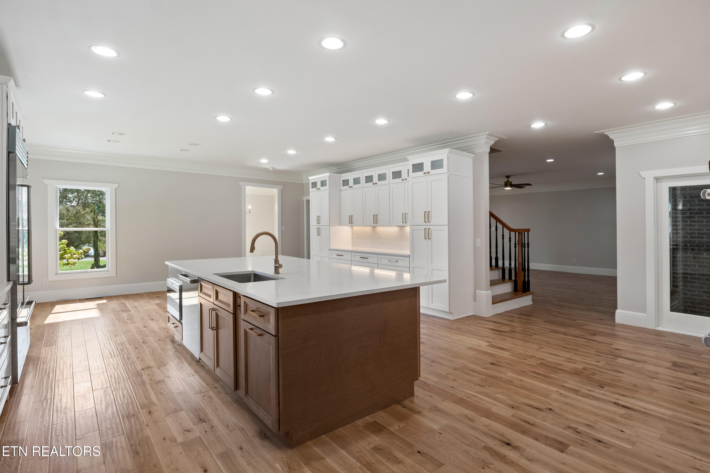 8724 Inlet Drive Knoxville TN 37922