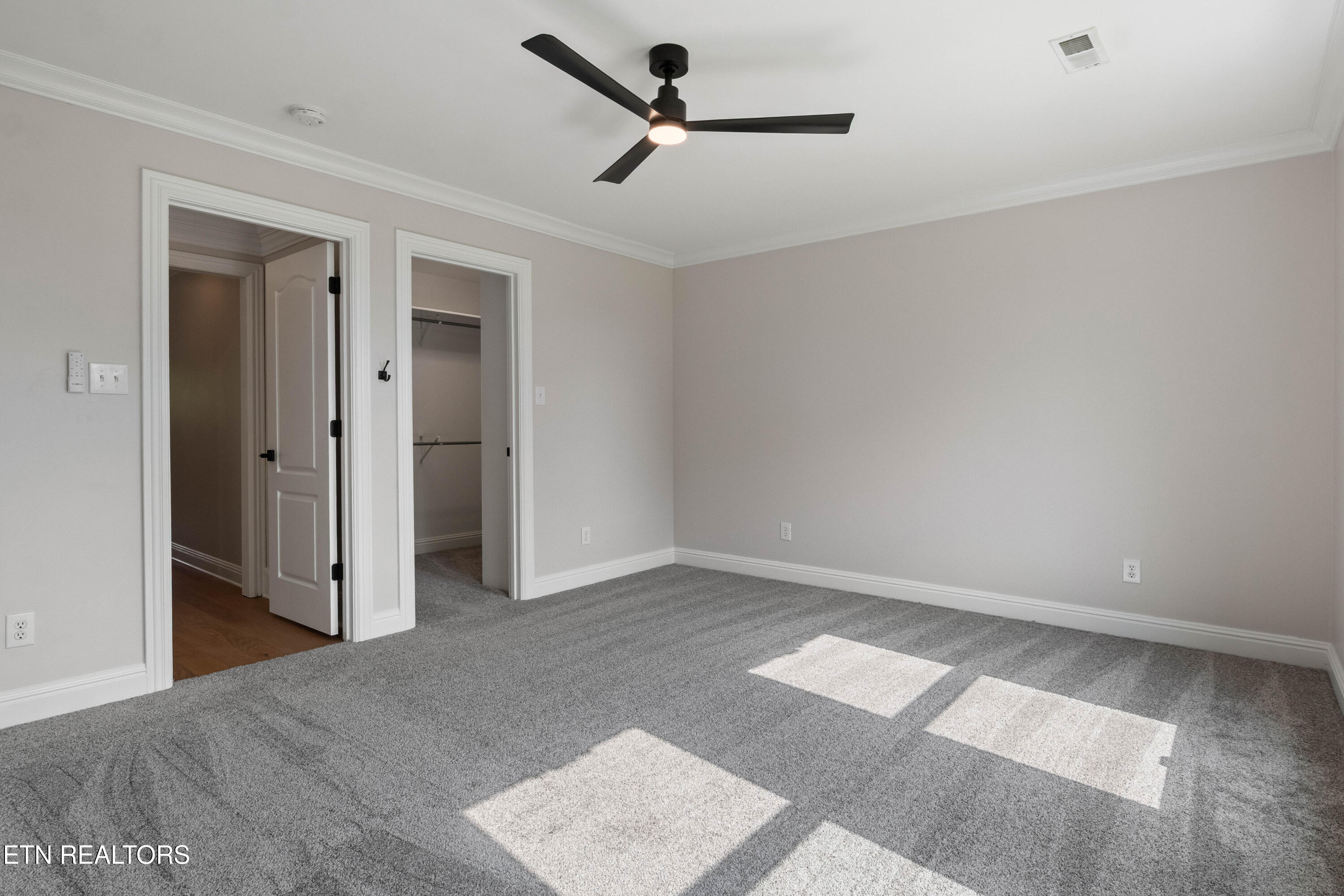 8724 Inlet Drive Knoxville TN 37922