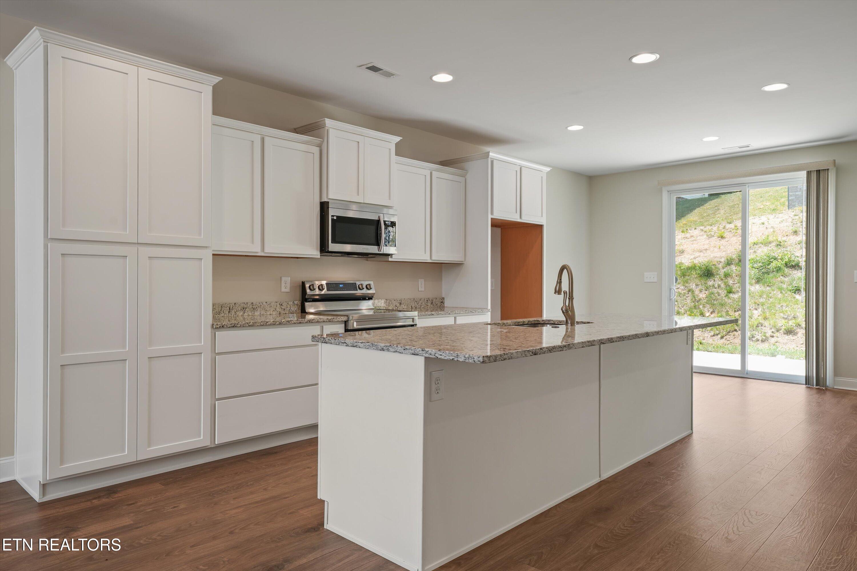 8137 Chapel Hill Lane Knoxville TN 37938