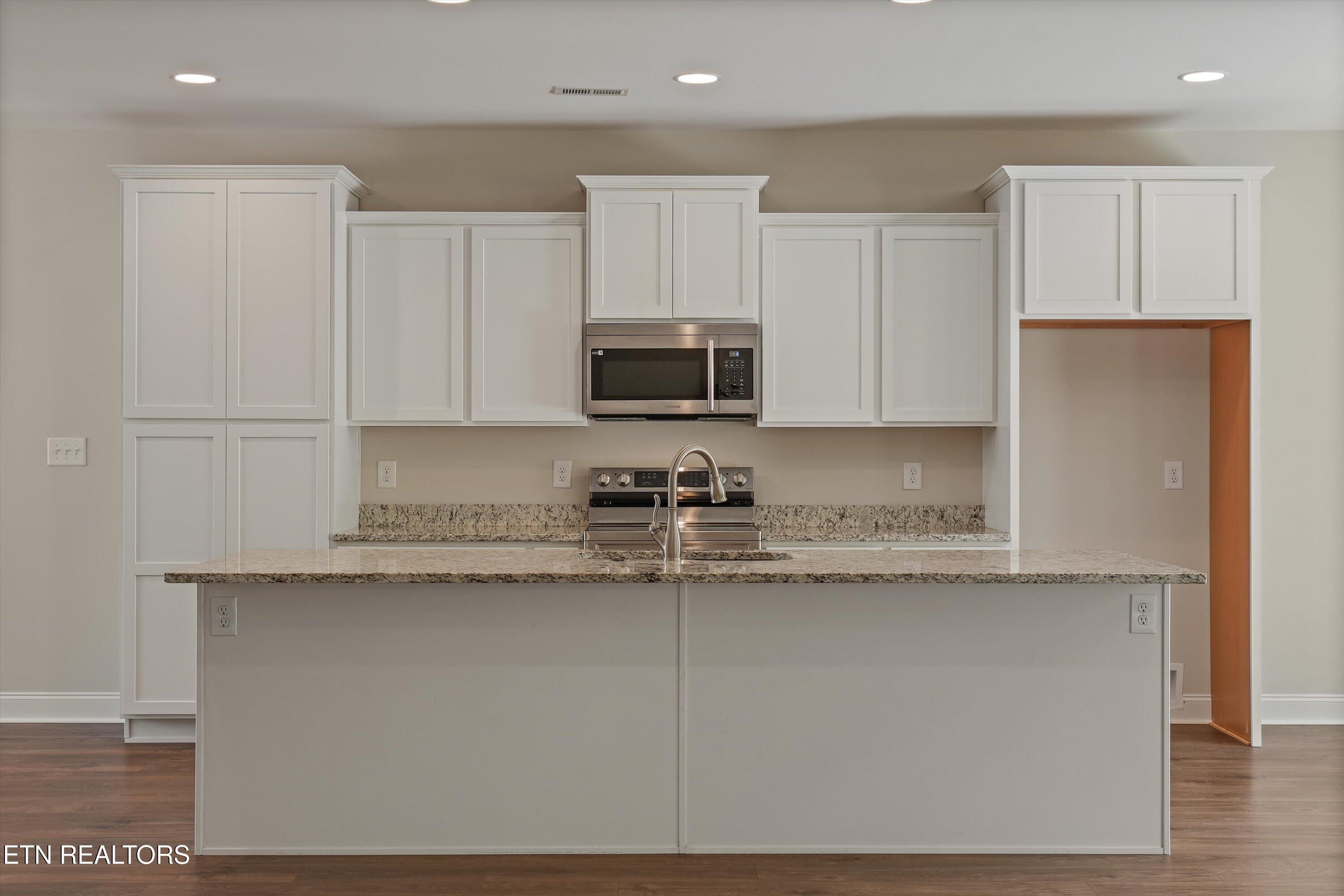 8137 Chapel Hill Lane Knoxville TN 37938