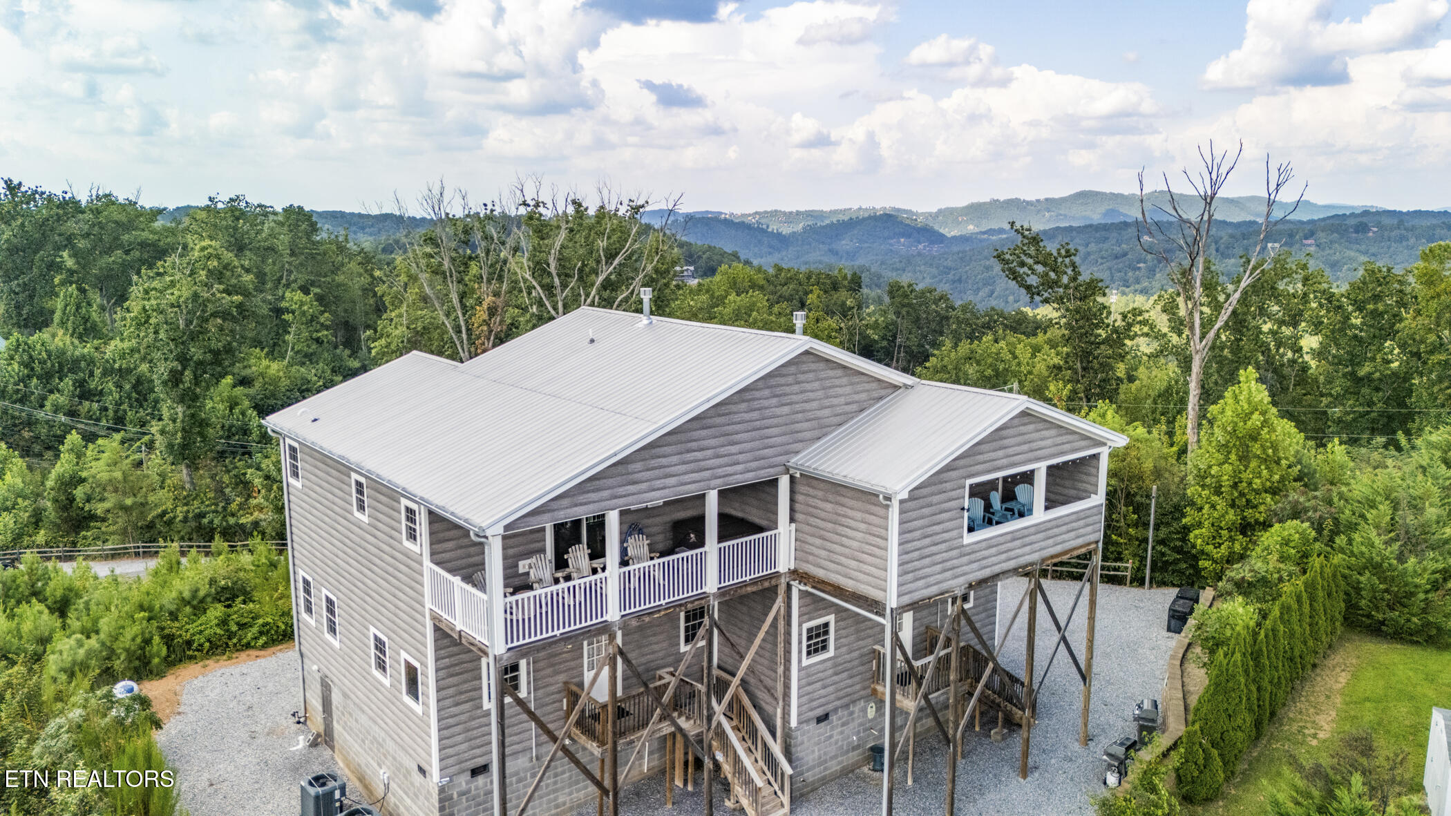 1156 Hemlock Drive Gatlinburg TN 37738