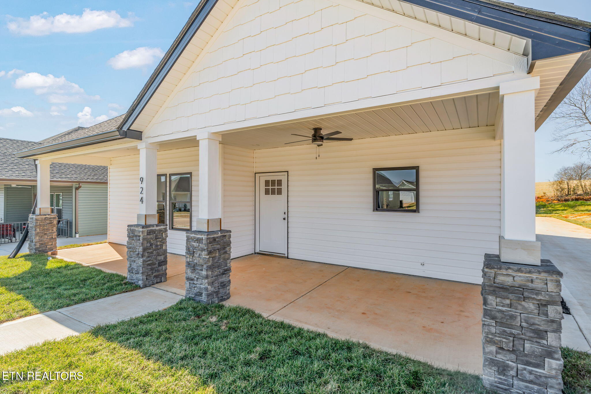 924 Stratford Avenue Sweetwater TN 37874