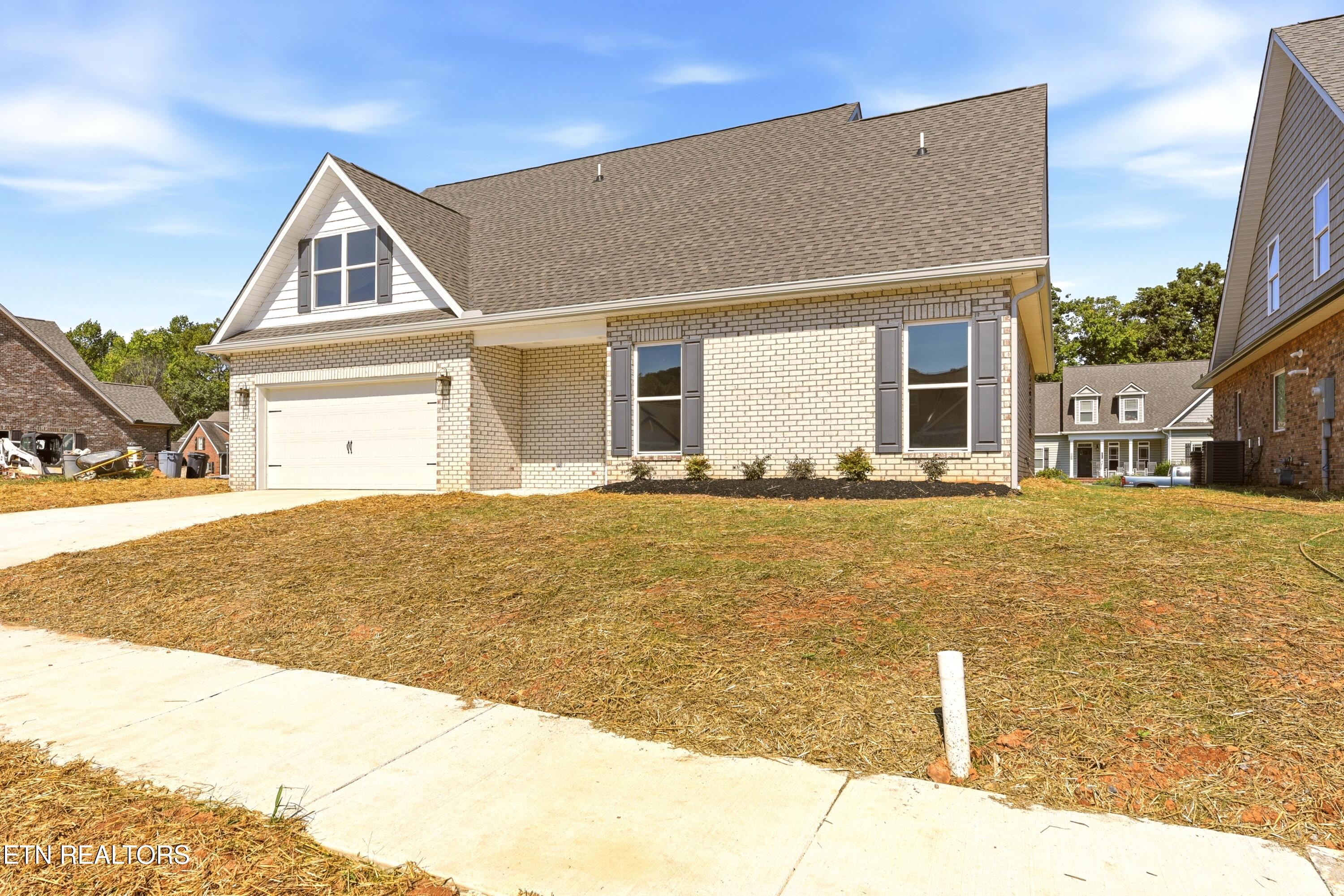 166 Crossroads Boulevard Oak Ridge TN 37830