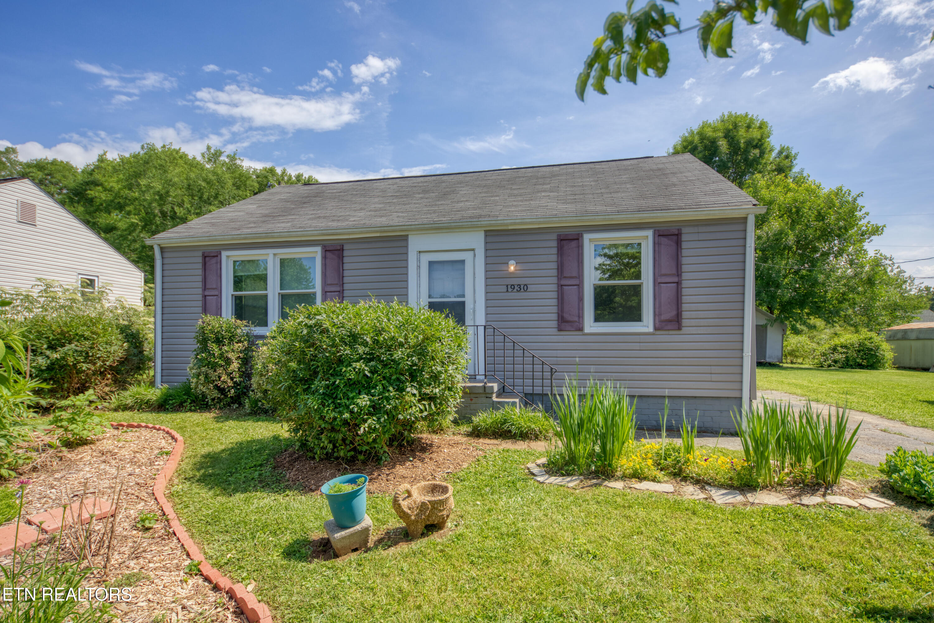 1930 W Gilbert Lane Knoxville TN 37920