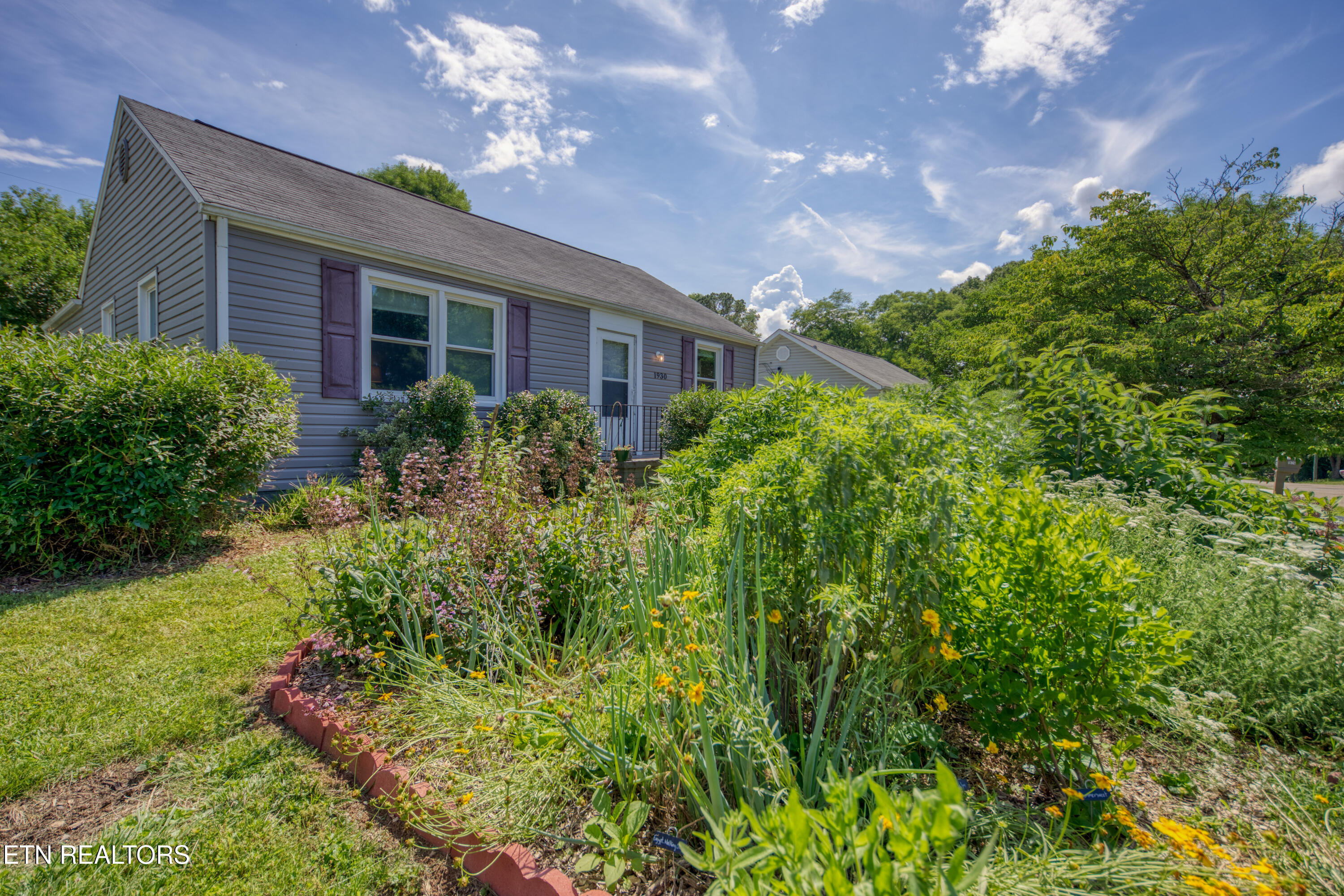 1930 W Gilbert Lane Knoxville TN 37920