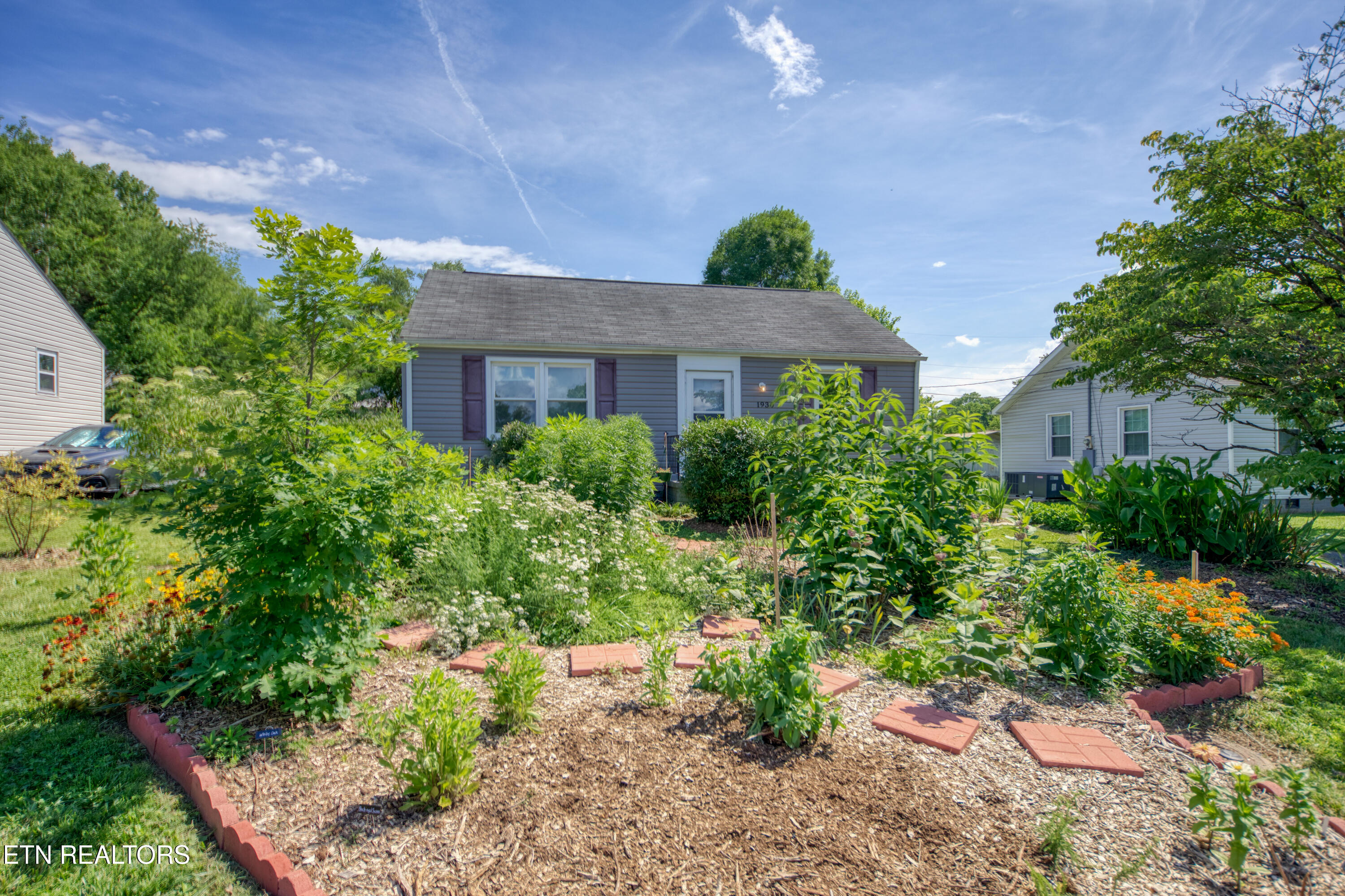 1930 W Gilbert Lane Knoxville TN 37920