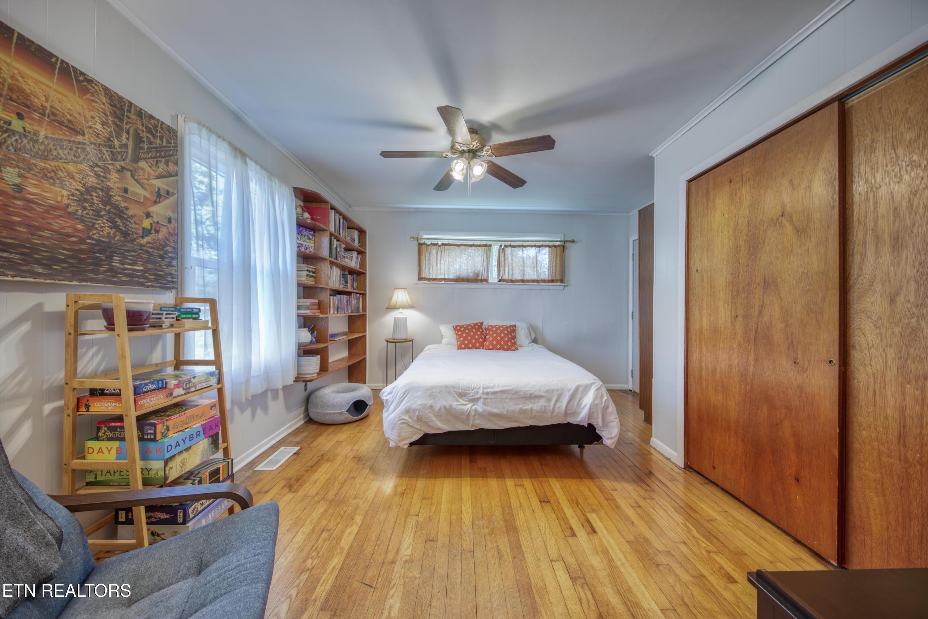 1930 W Gilbert Lane Knoxville TN 37920