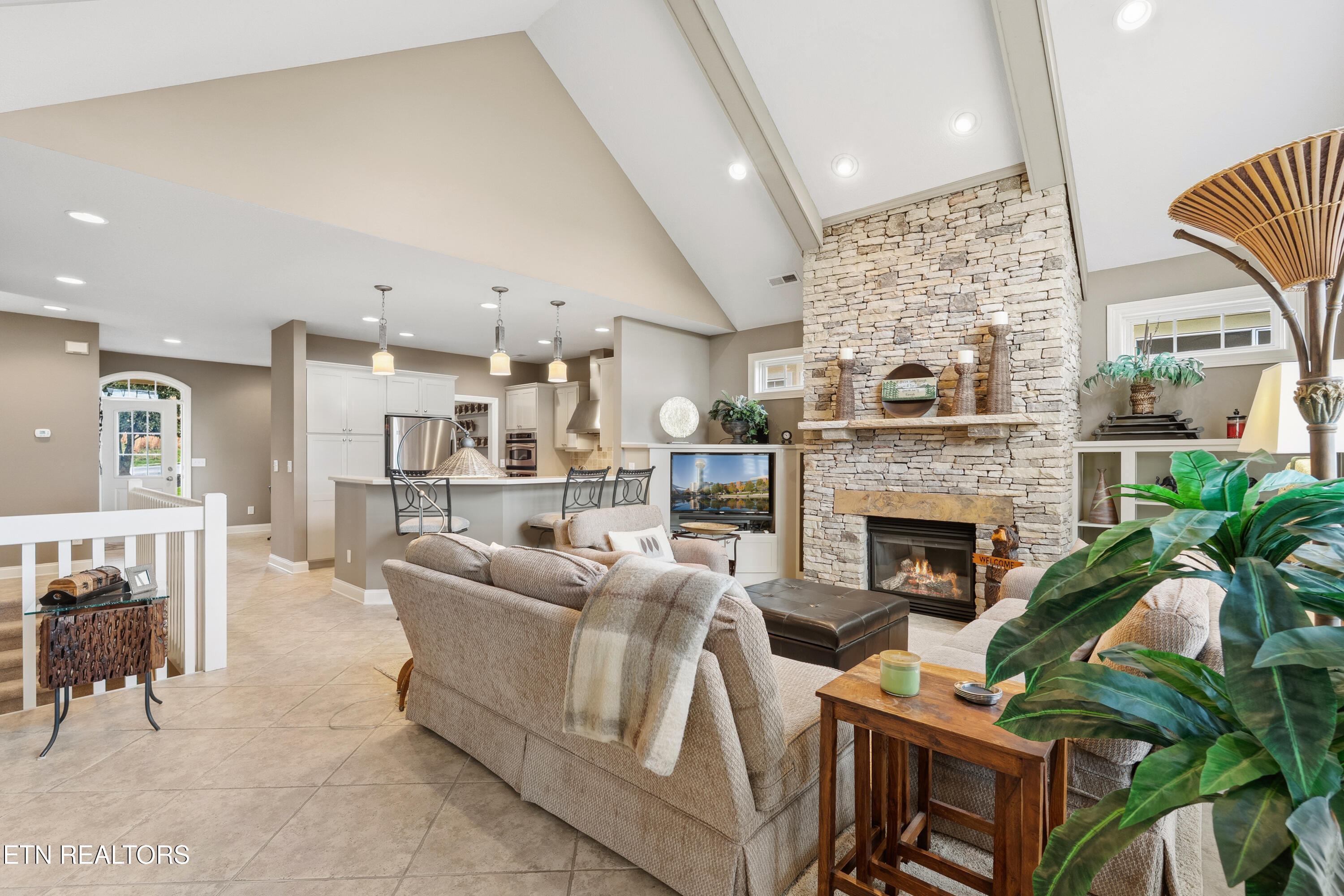 1069 Rarity Bay Parkway Vonore TN 37885