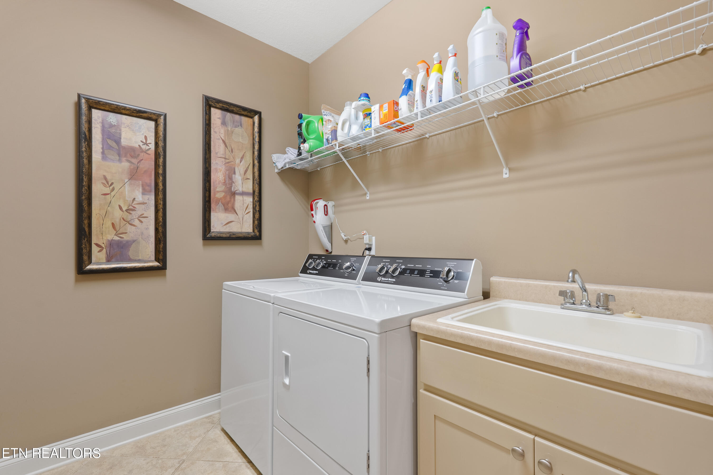 1069 Rarity Bay Parkway Vonore TN 37885
