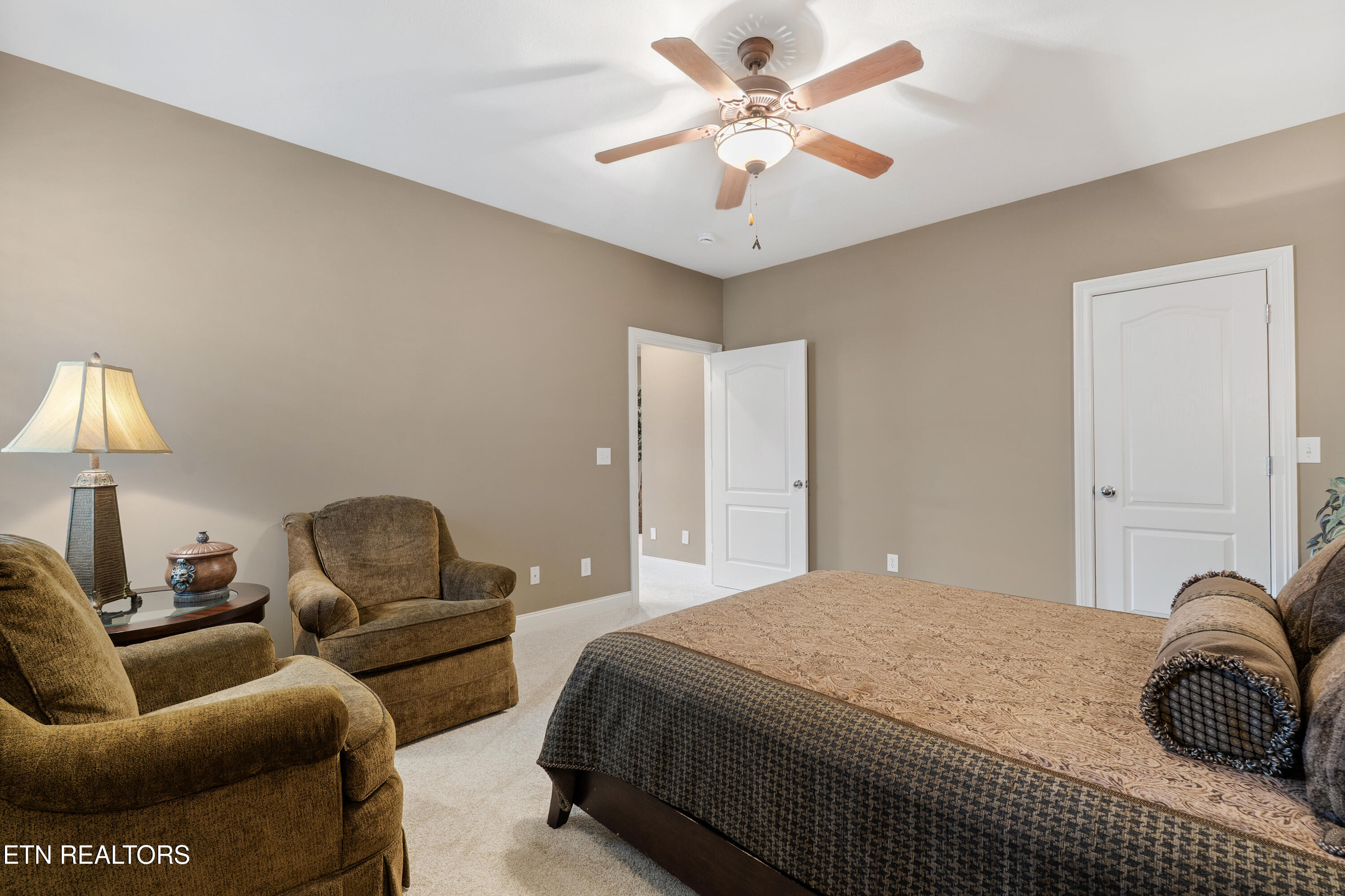 1069 Rarity Bay Parkway Vonore TN 37885