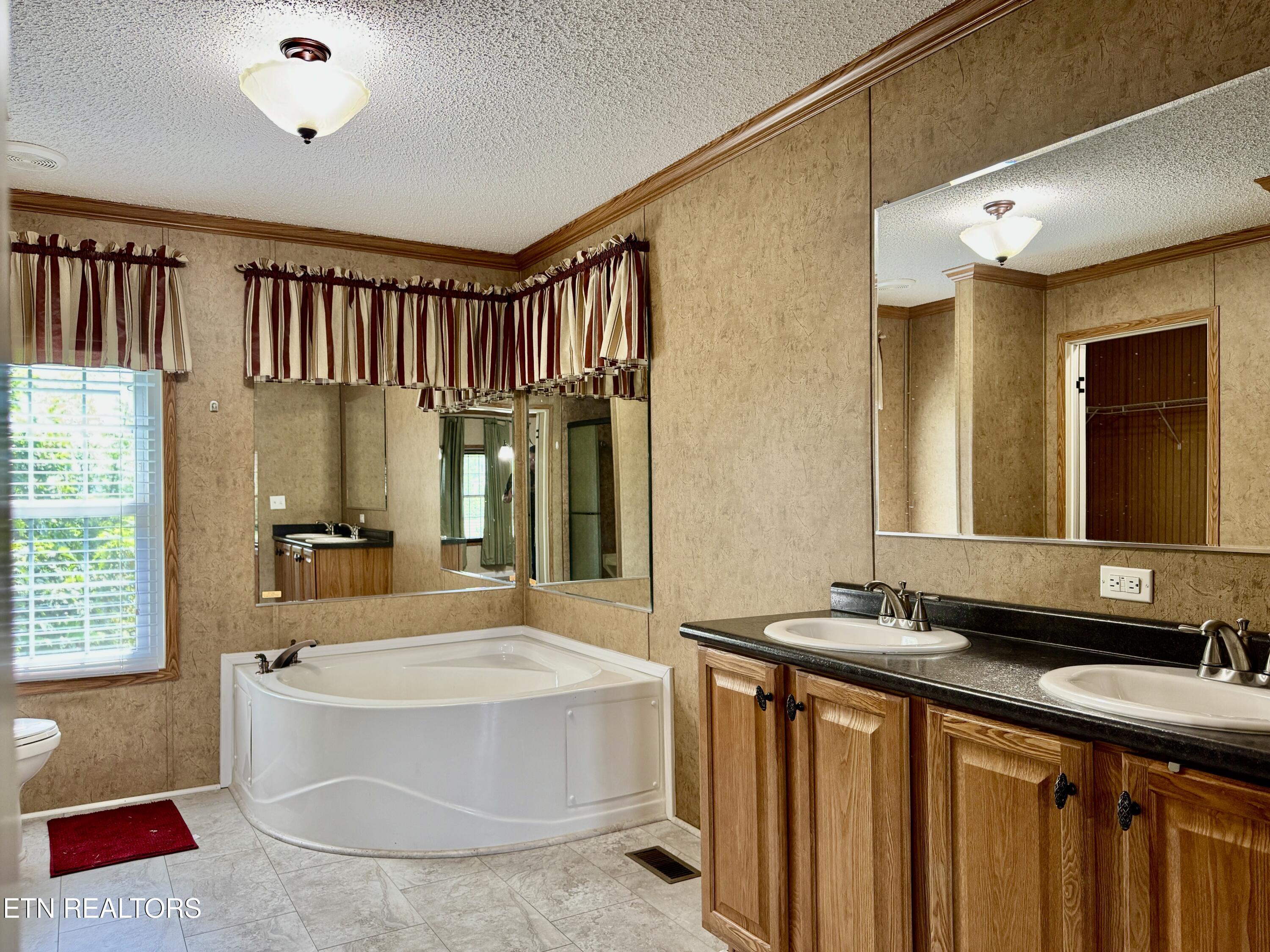 297 Mountain Meadows Drive New Market TN 37820