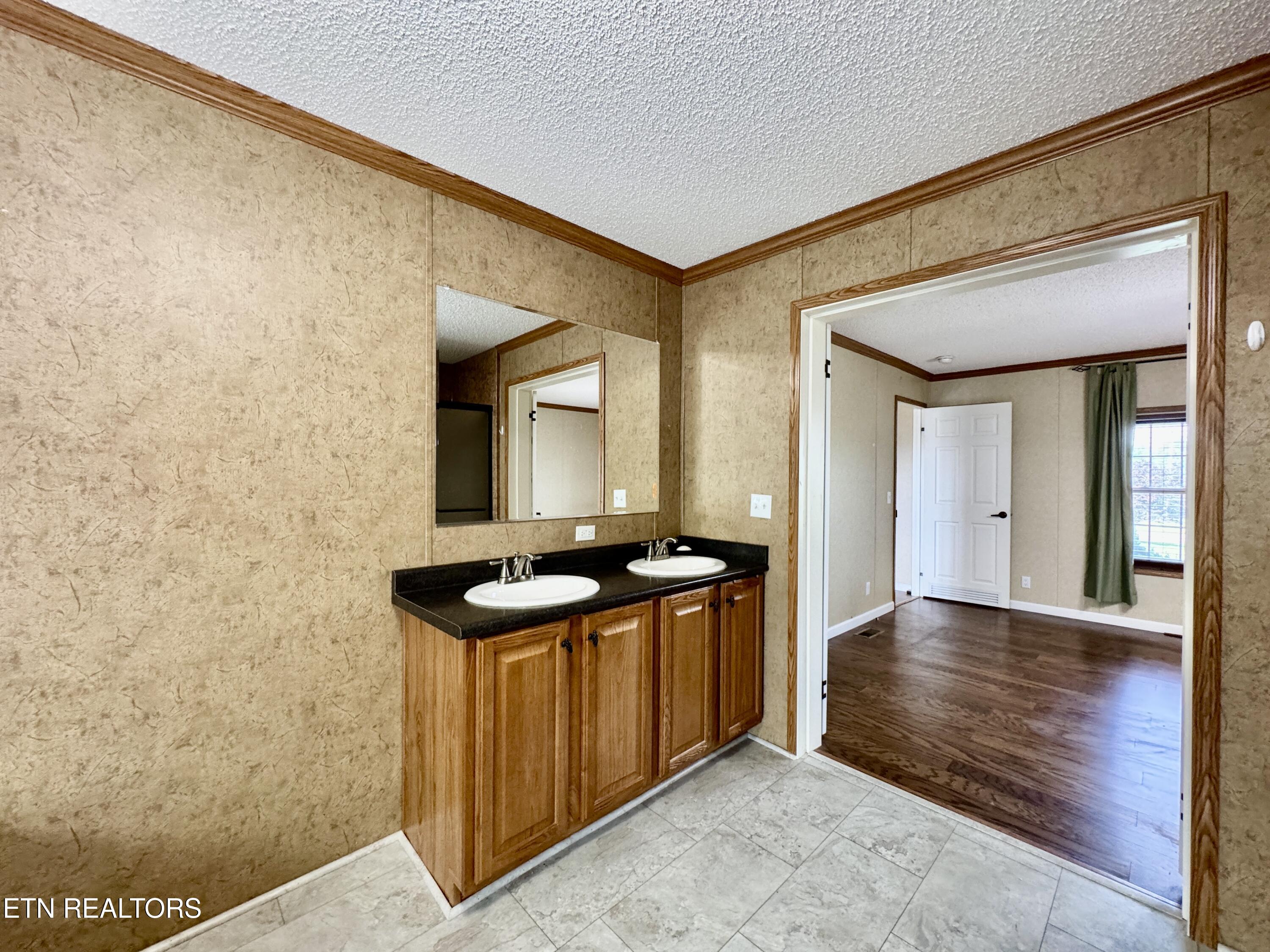297 Mountain Meadows Drive New Market TN 37820