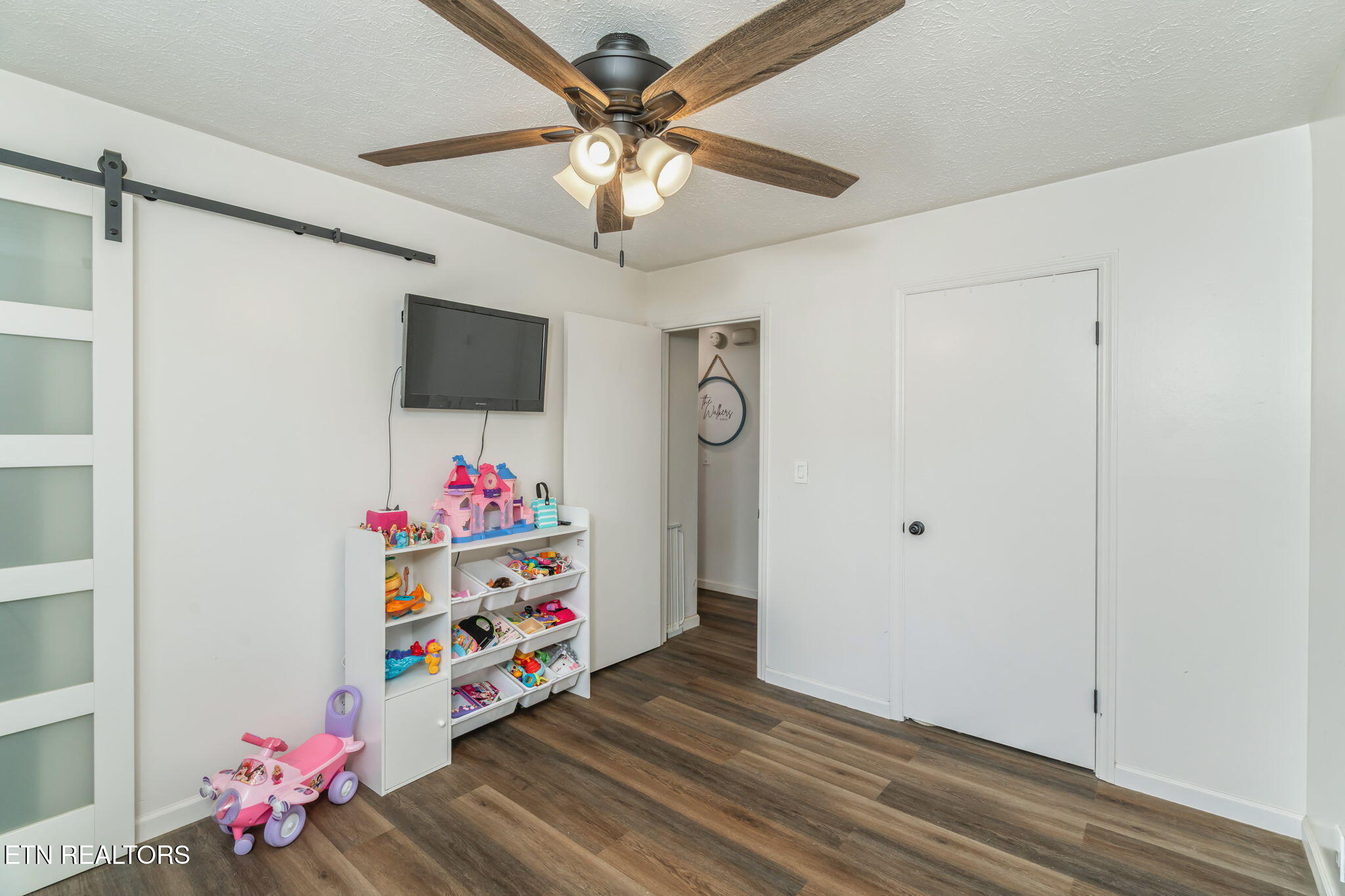 124 Pheasant Road Clinton TN 37716