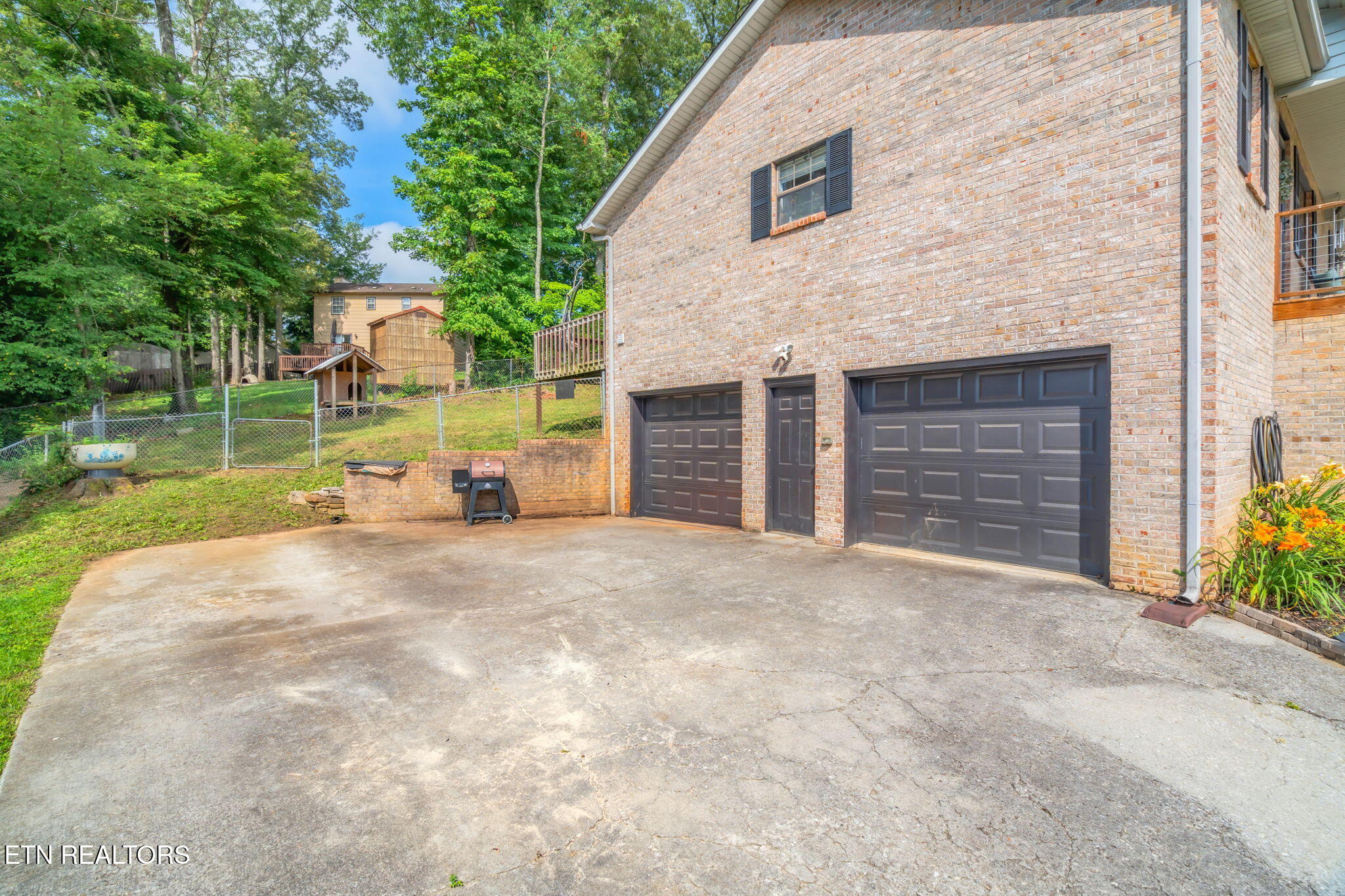 124 Pheasant Road Clinton TN 37716