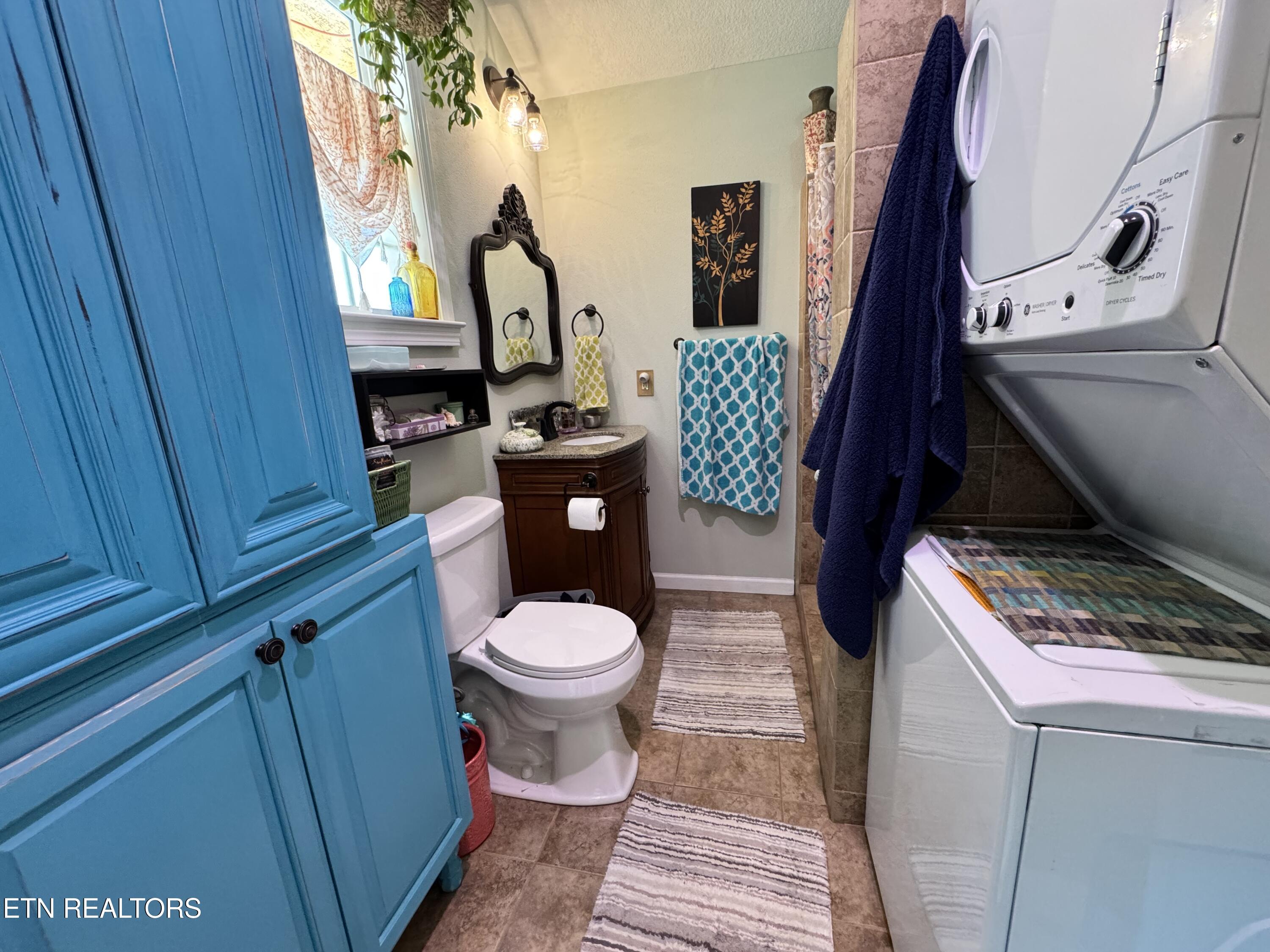 28 Cottage Street Crossville TN 38571