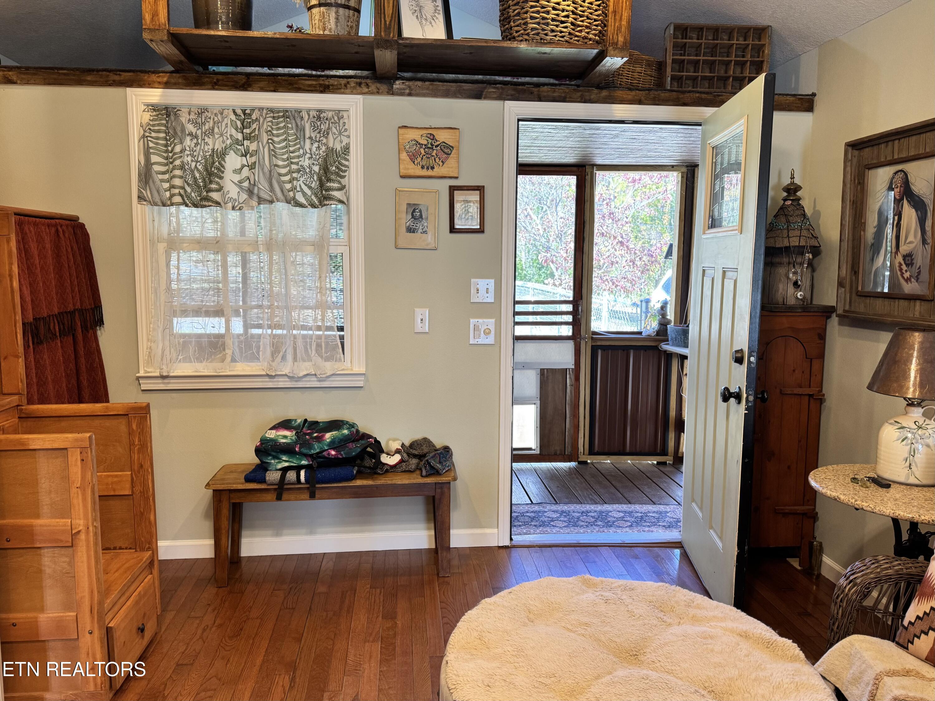 28 Cottage Street Crossville TN 38571