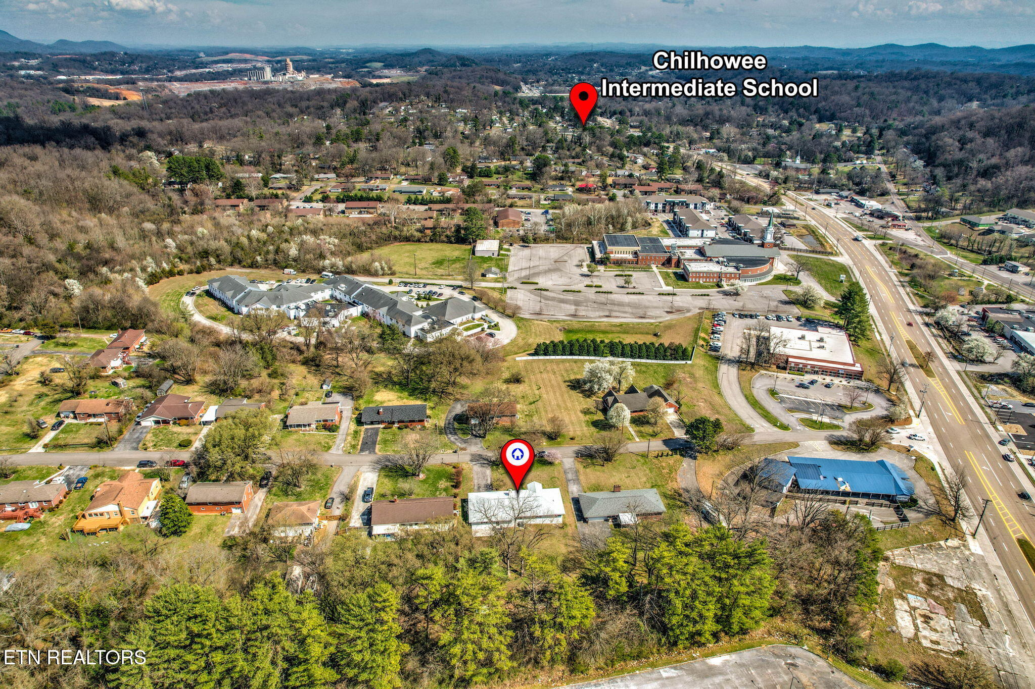 317 Macedonia Lane Knoxville TN 37914