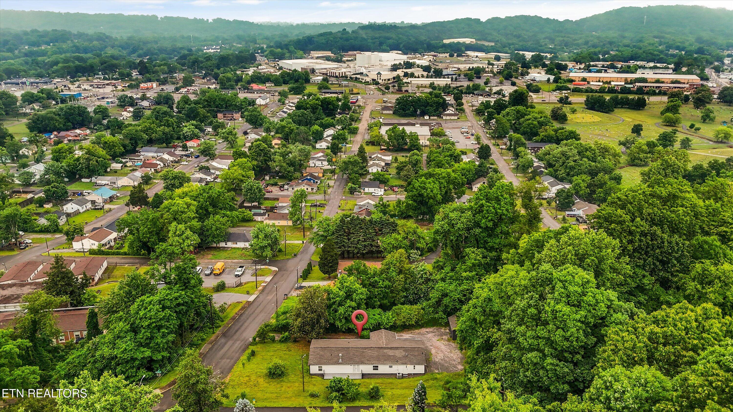2406 Dayton Street Knoxville TN 37921