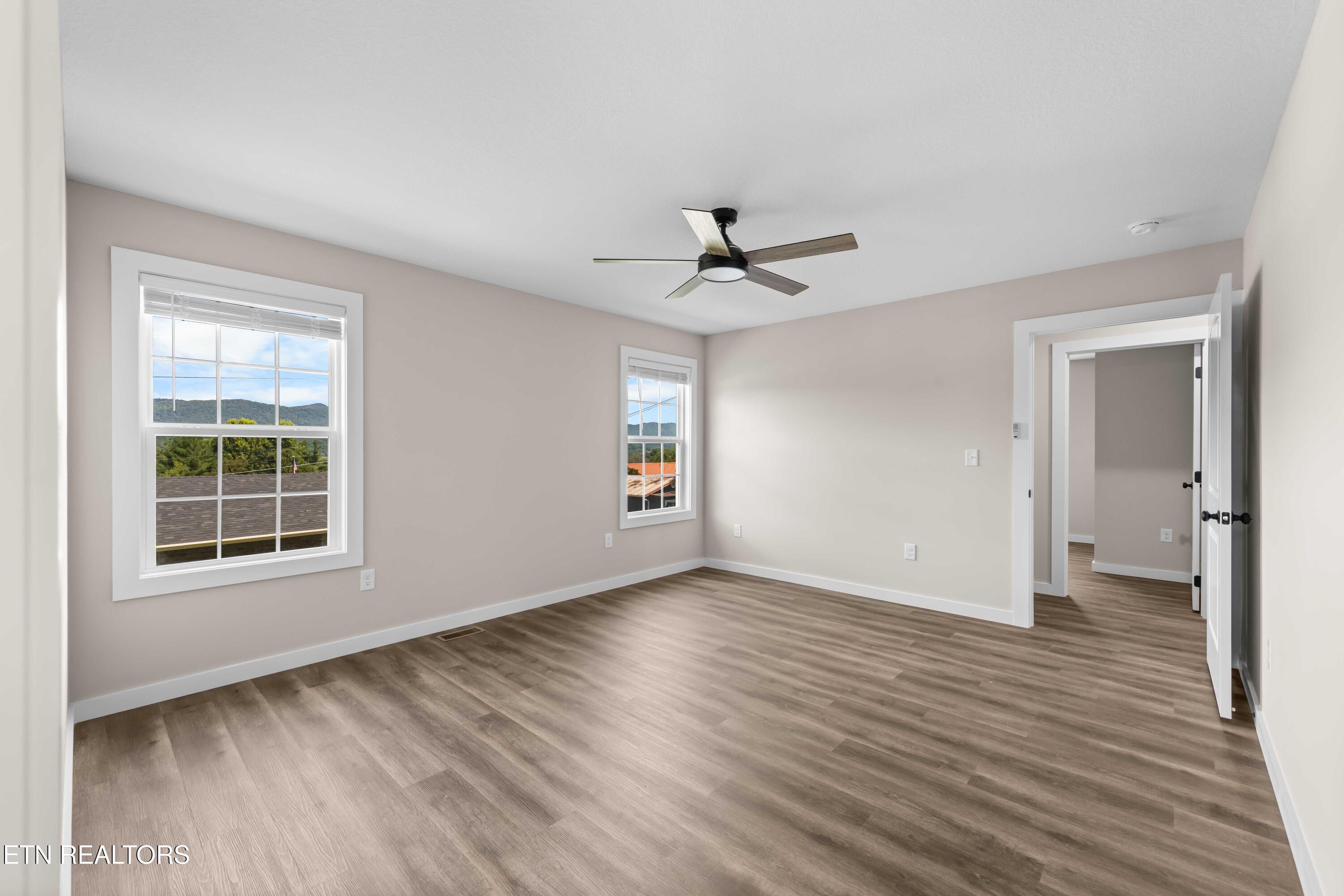 391 Summit Drive Speedwell TN 37870